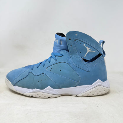 Jordan 7 Retro Pantone