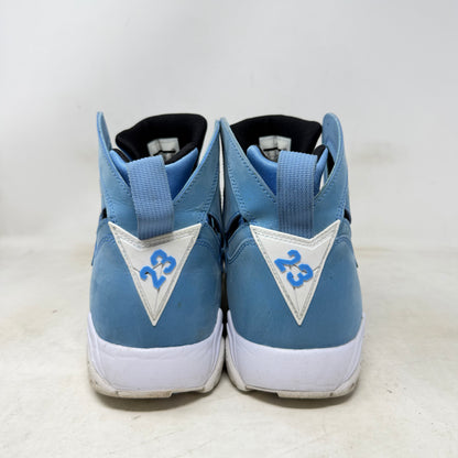 Jordan 7 Retro Pantone