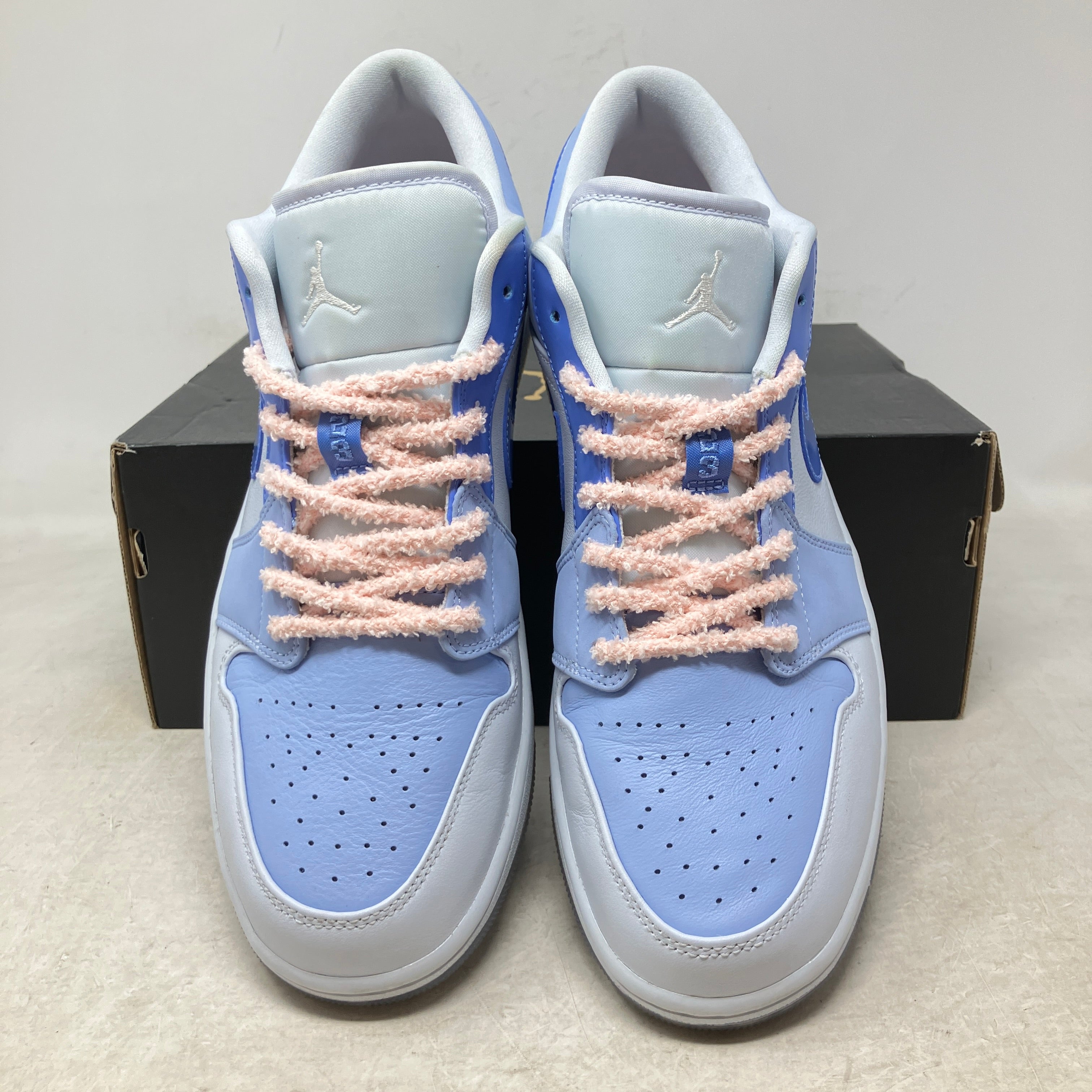 Jordan 1 Low SE Mighty Swooshers