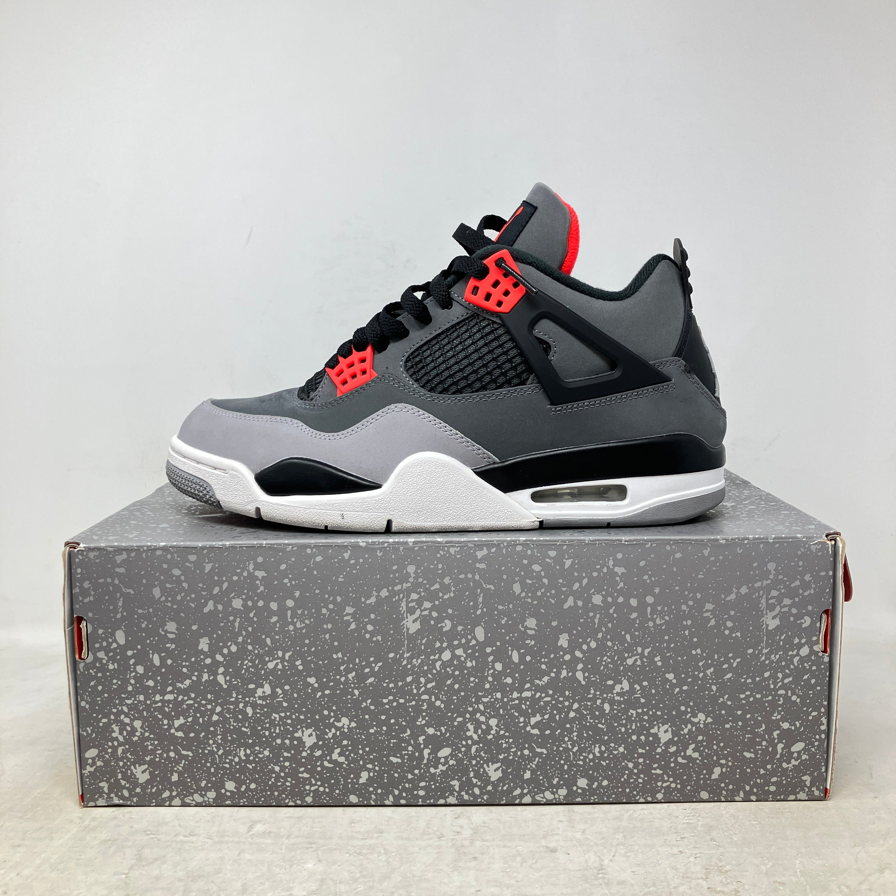 Jordan 4 Retro Infrared