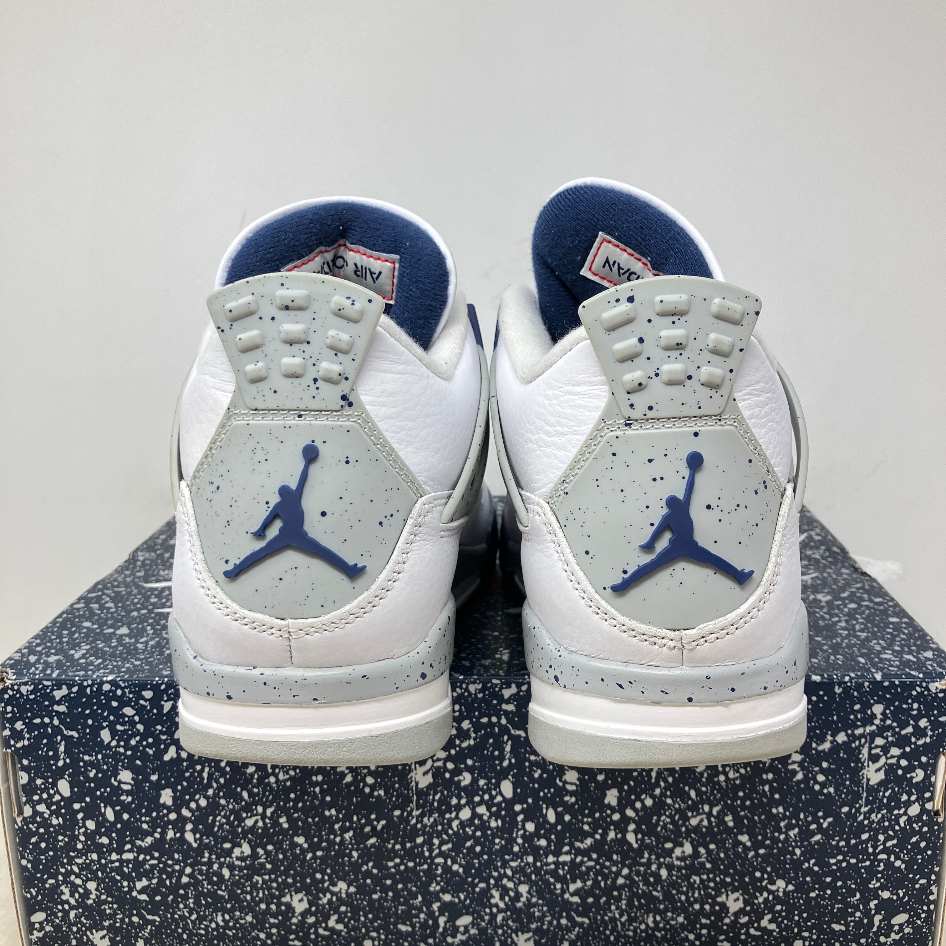 Jordan 4 Retro Midnight Navy