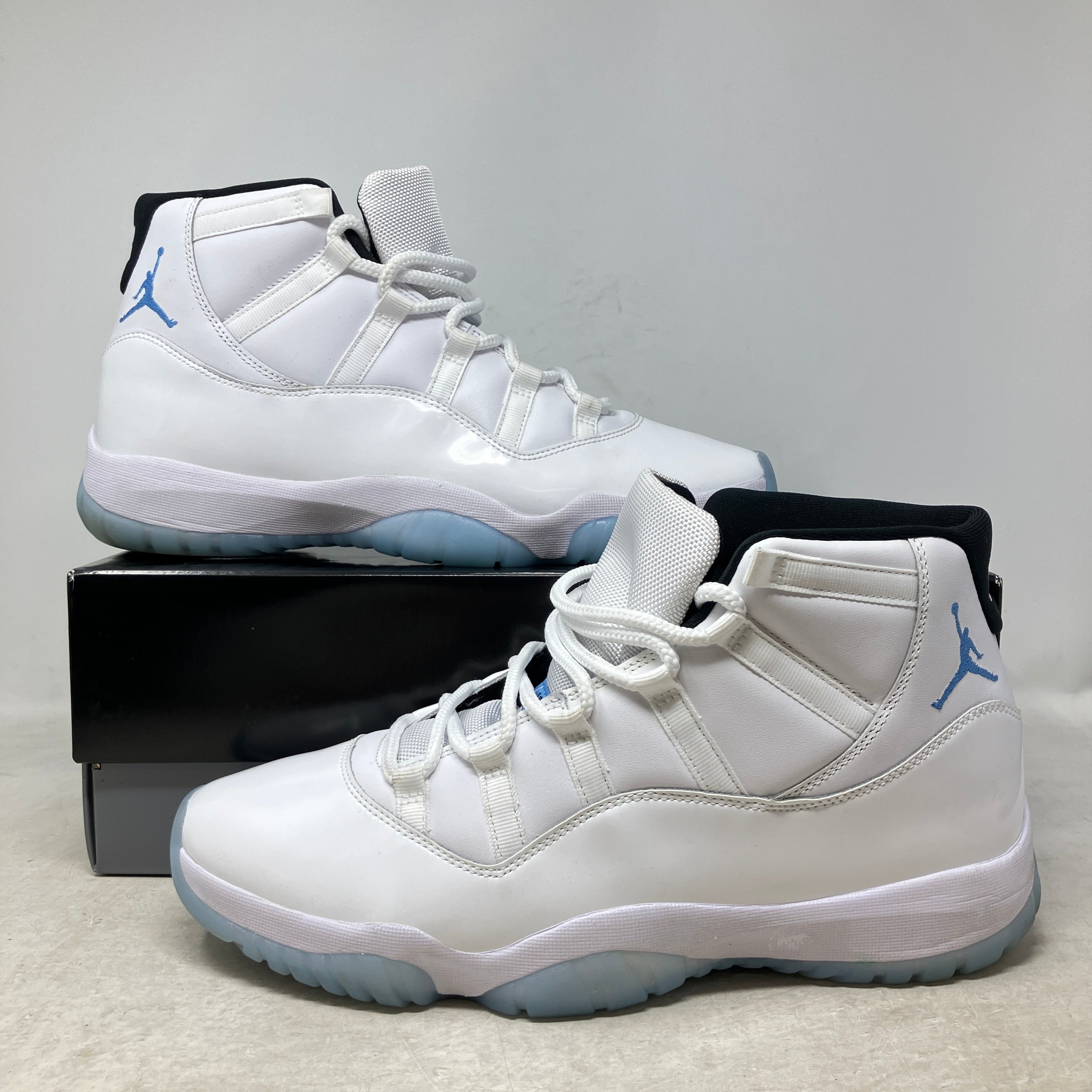 Jordan 11 Retro Legend Blue (2024)