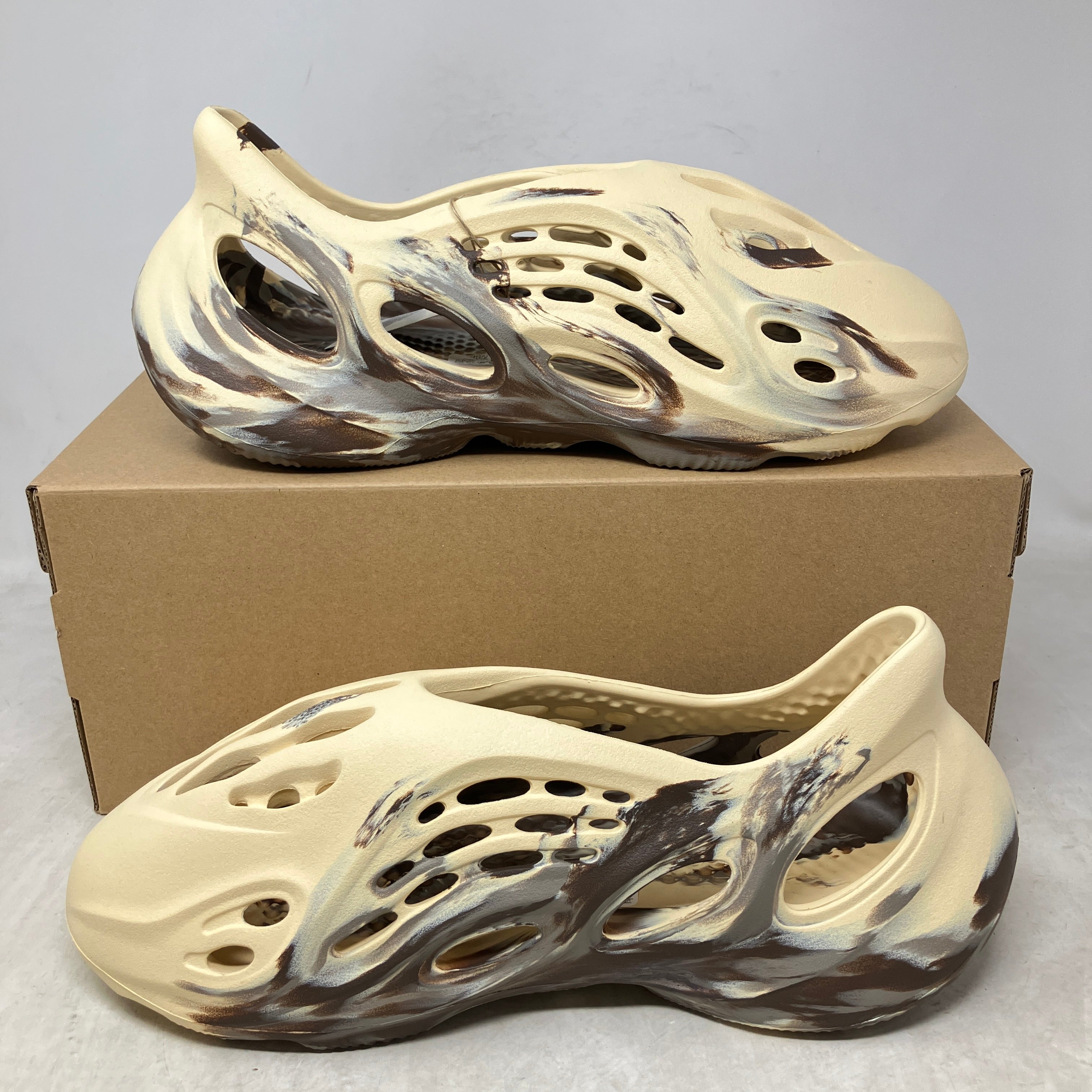 adidas Yeezy Foam RNNR MX Cream Clay