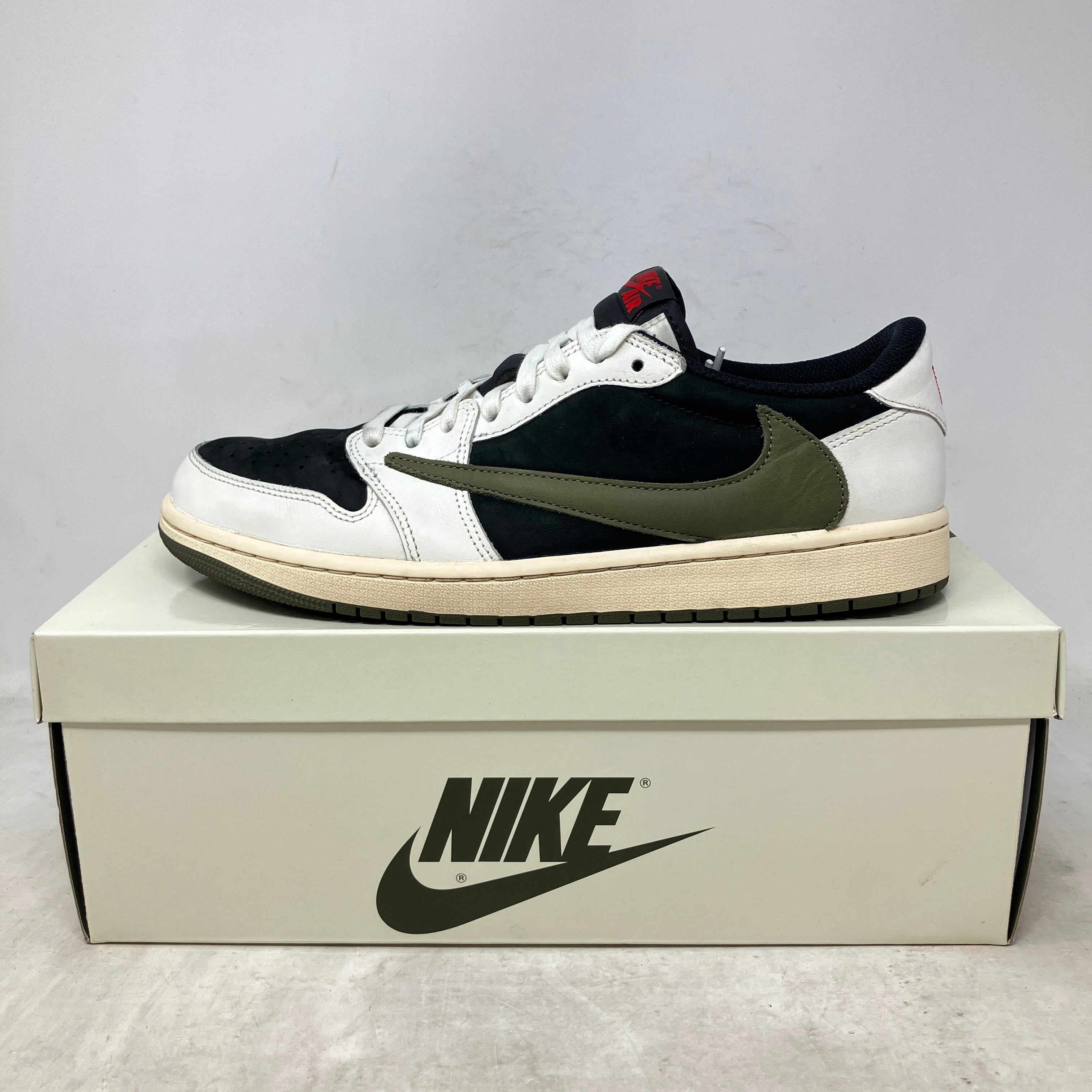 Jordan 1 Retro Low OG SP Travis Scott Olive (Women's)