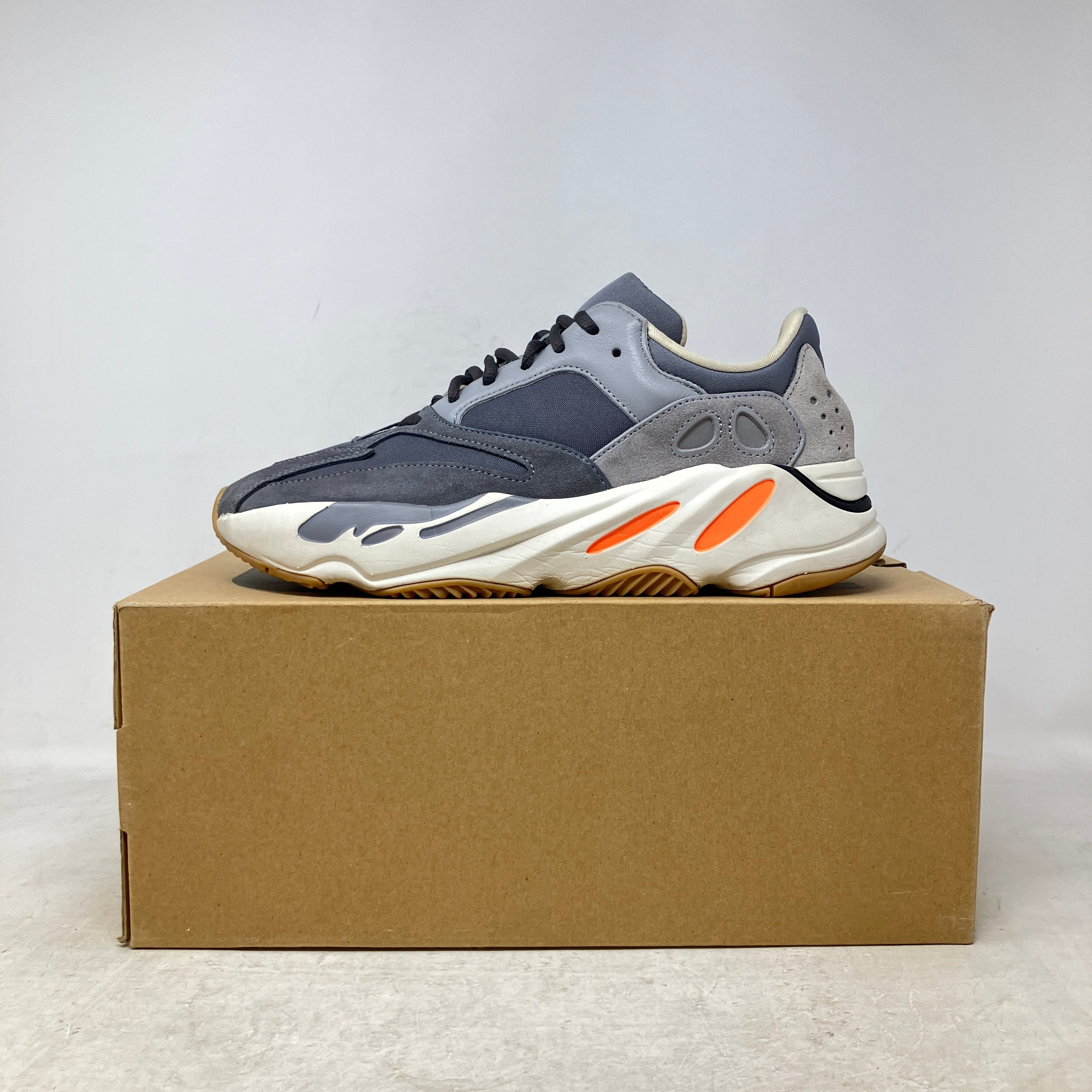 adidas Yeezy Boost 700 Magnet