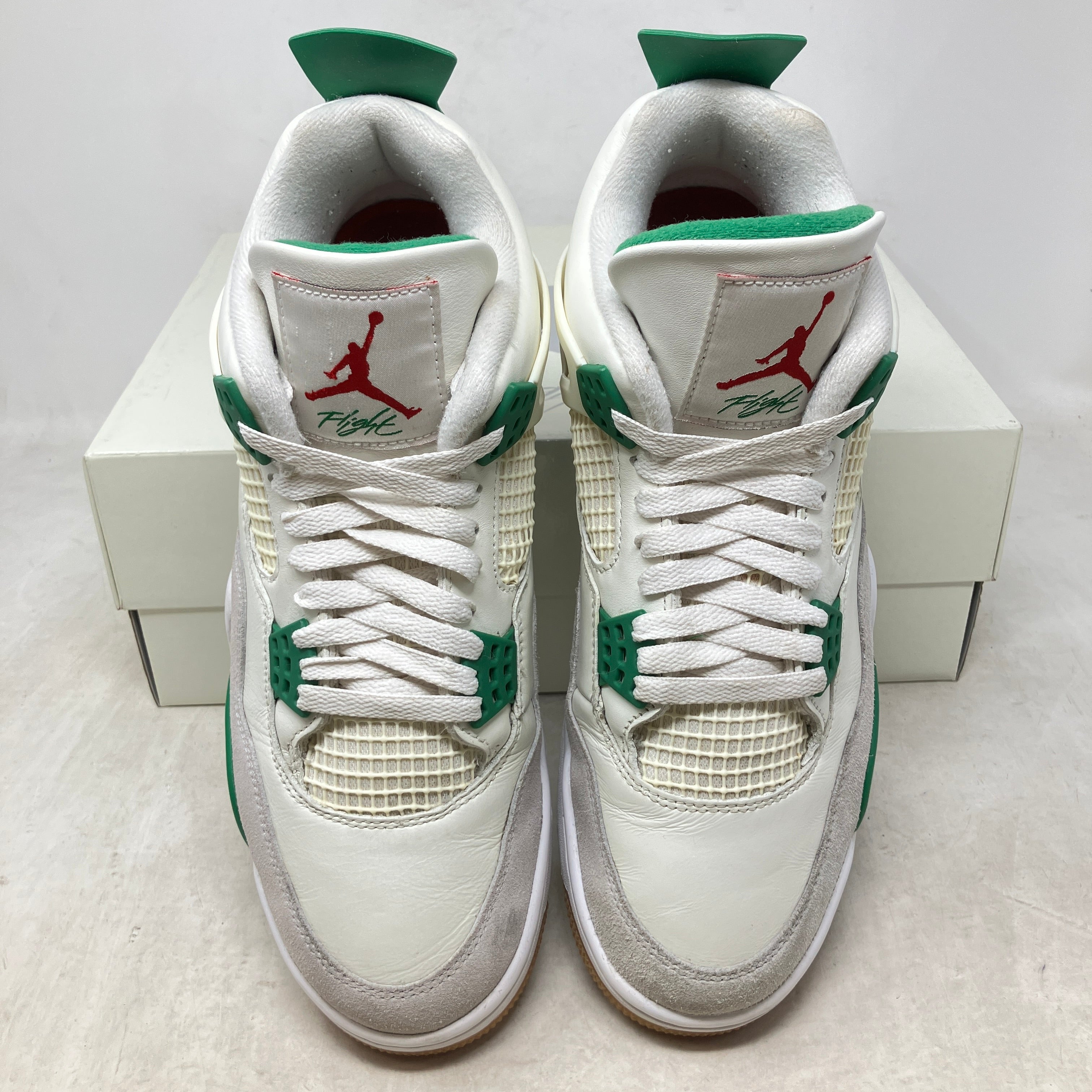 Jordan 4 Retro SB Pine Green