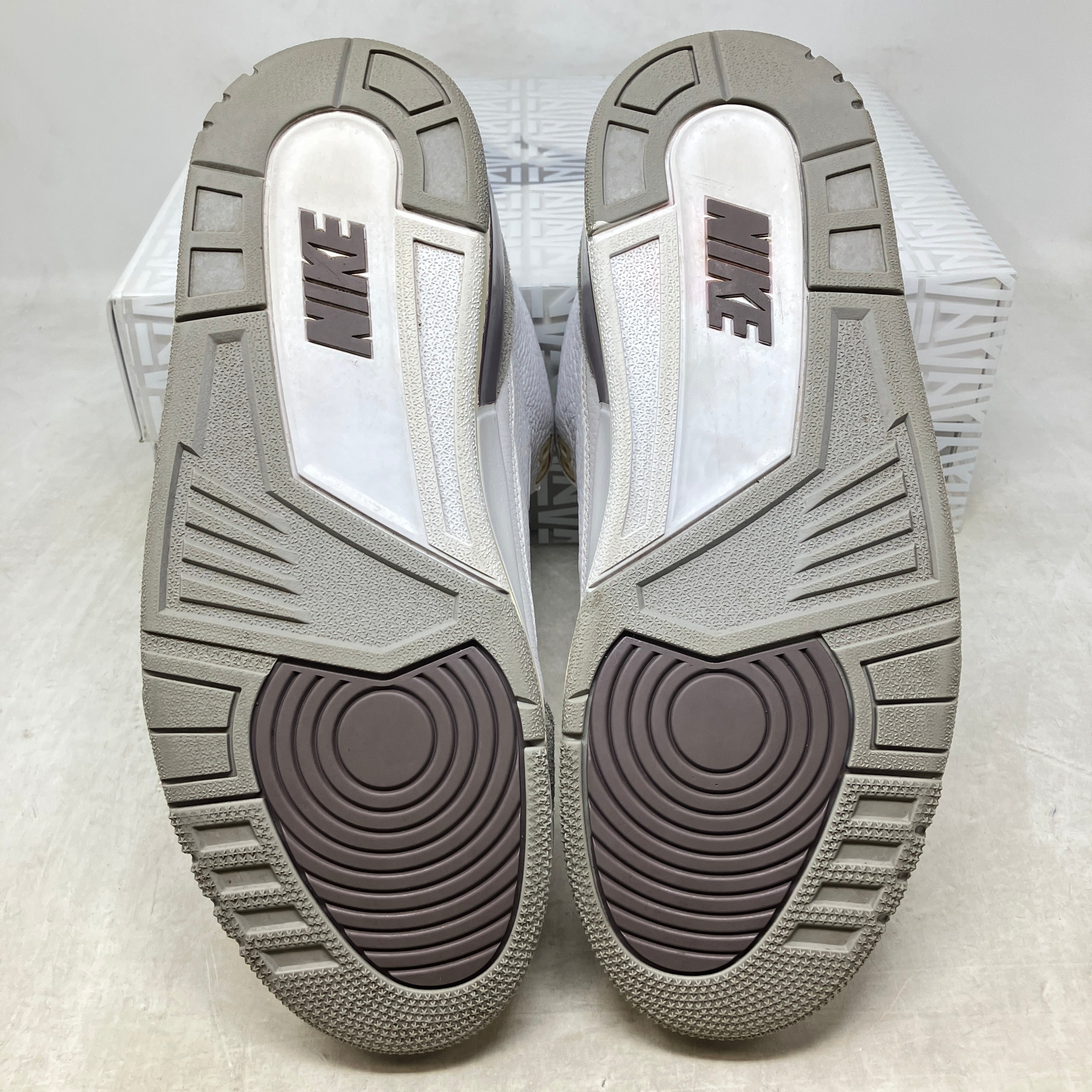 Jordan 3 Retro SP A Ma Maniére (Women's)