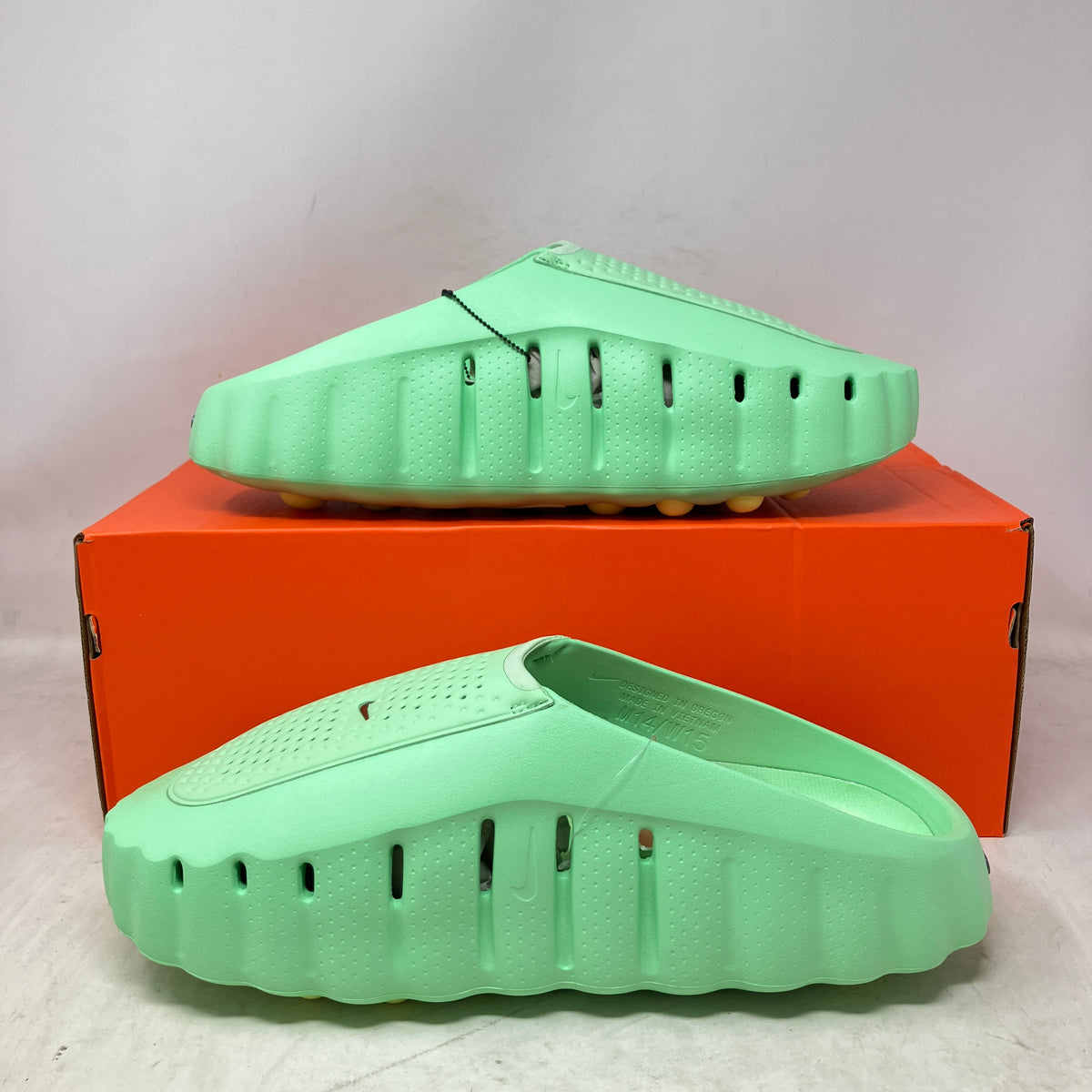 Nike Mind 001 Slide Cucumber Calm