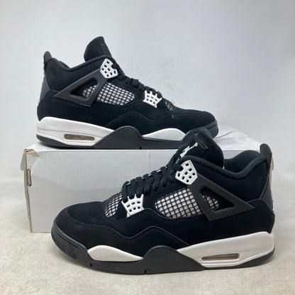 Jordan 4 Retro White Thunder