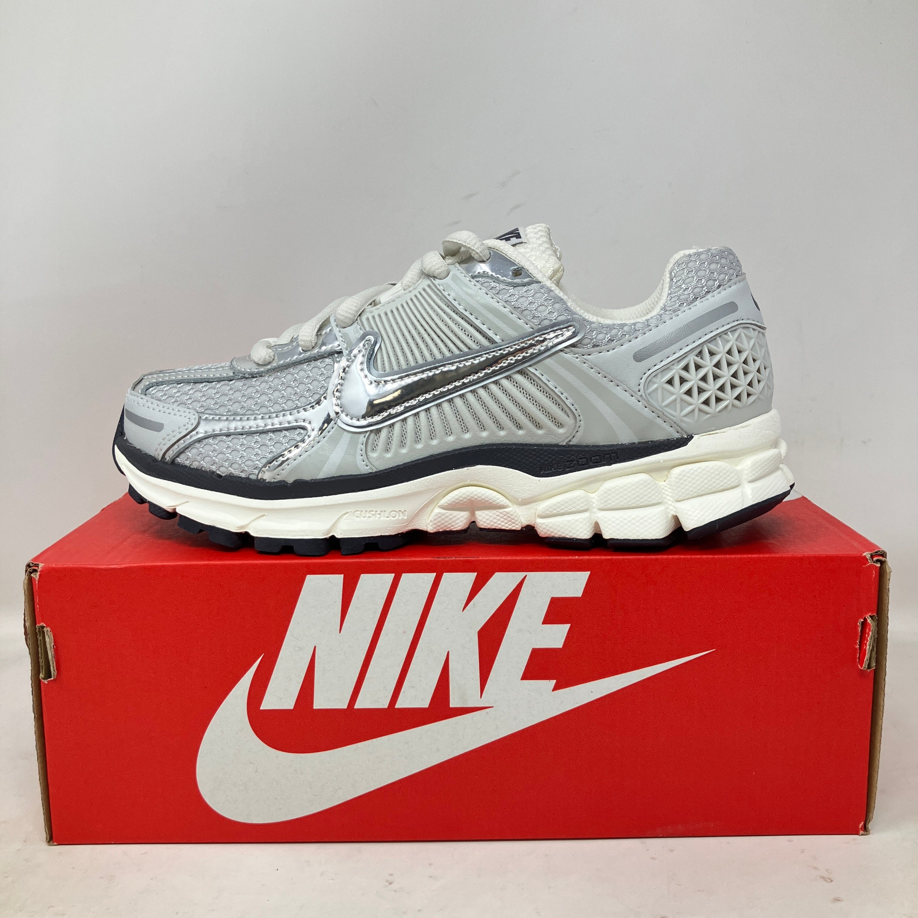 Nike Zoom Vomero 5 Photon Dust Metallic Silver (Women's)