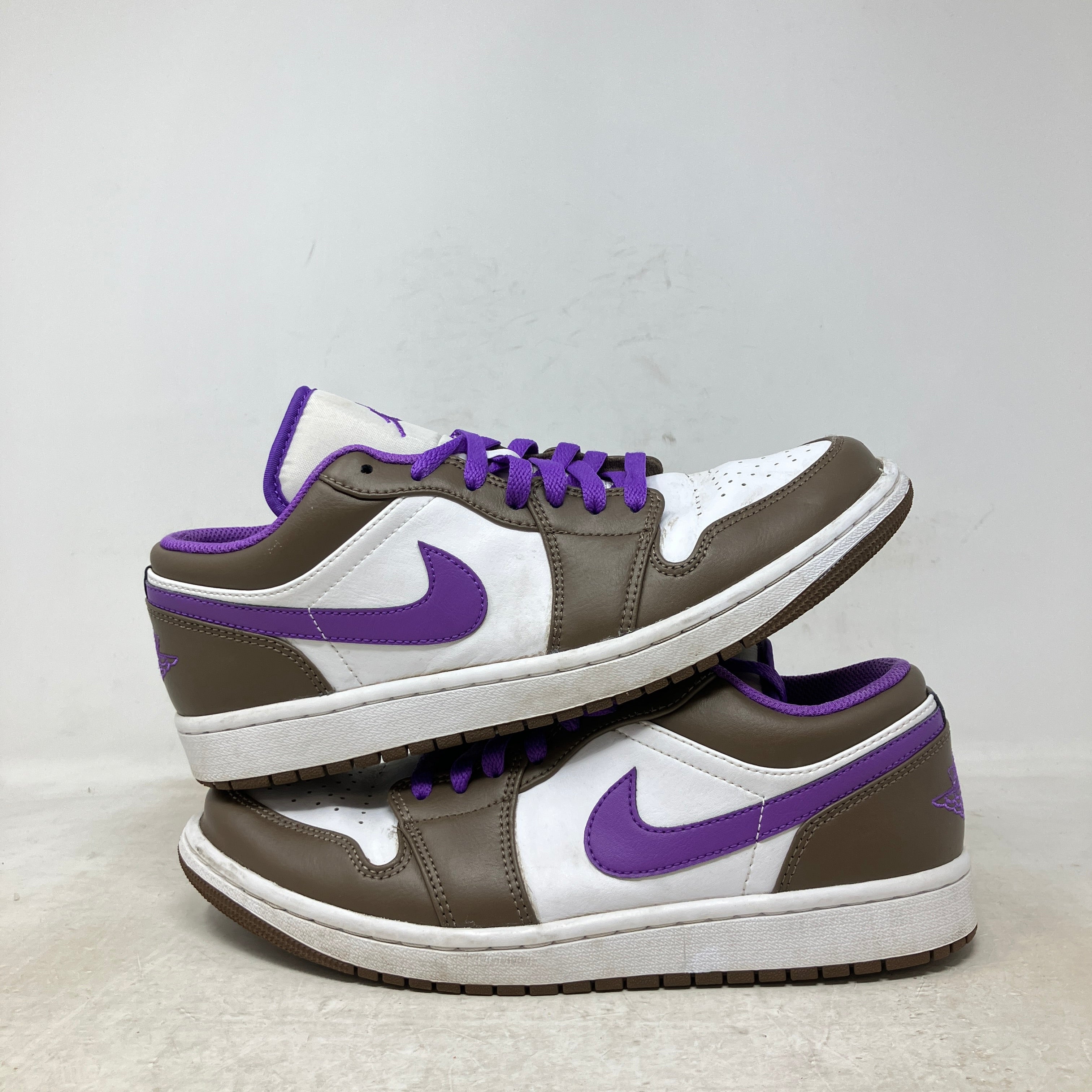 Jordan 1 Low Purple Mocha