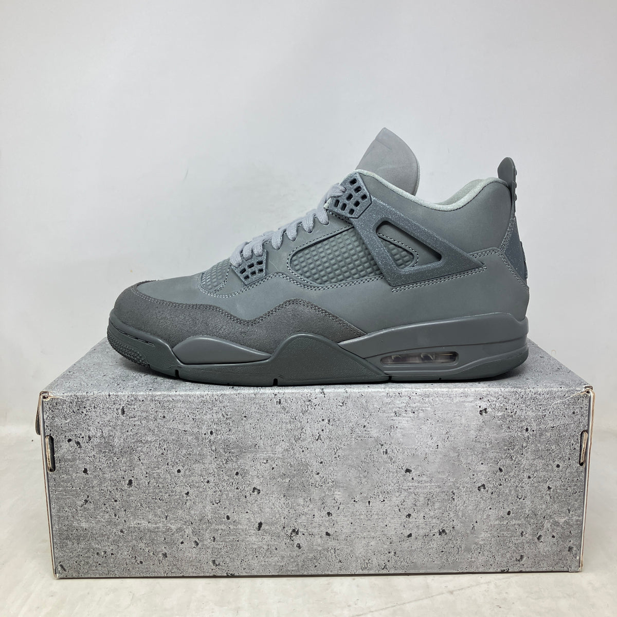 Jordan 4 Retro SE Paris Olympics Wet Cement