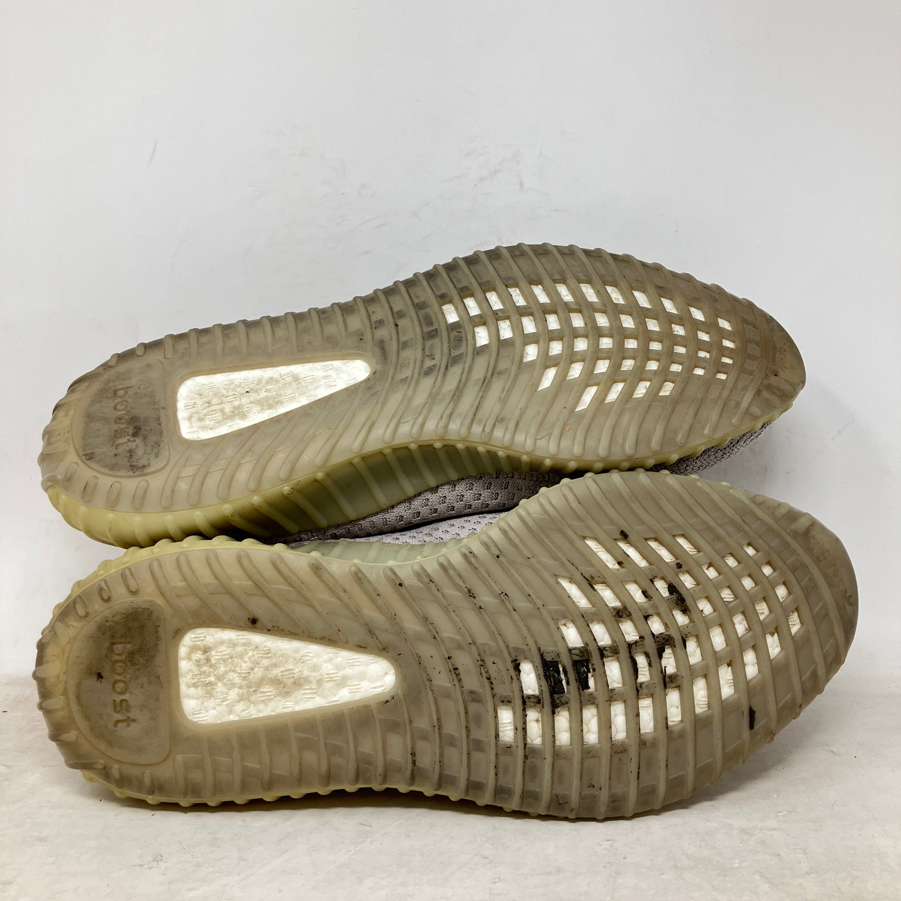 adidas Yeezy Boost 350 V2 Tail Light