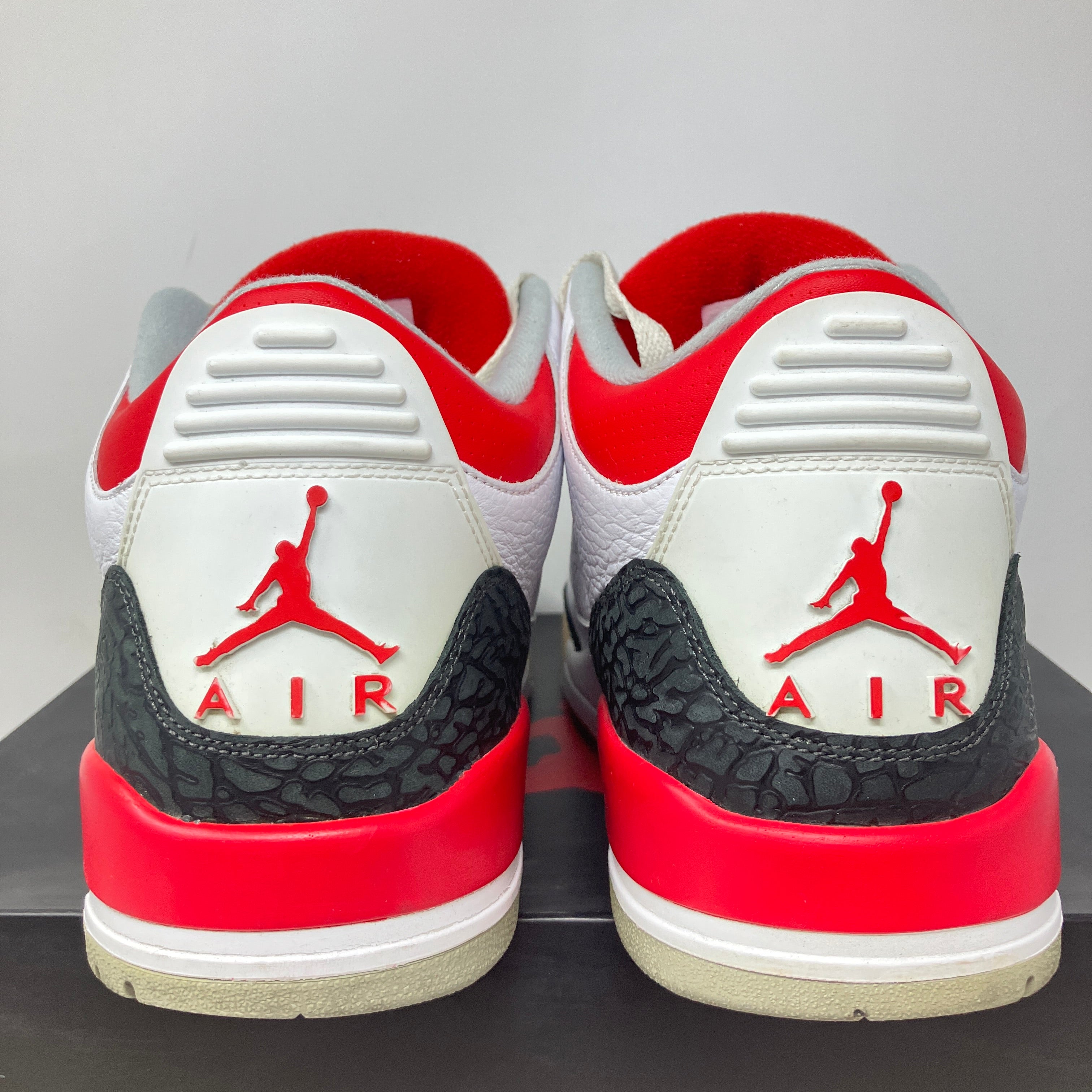 Jordan 3 Retro Fire Red (2013)
