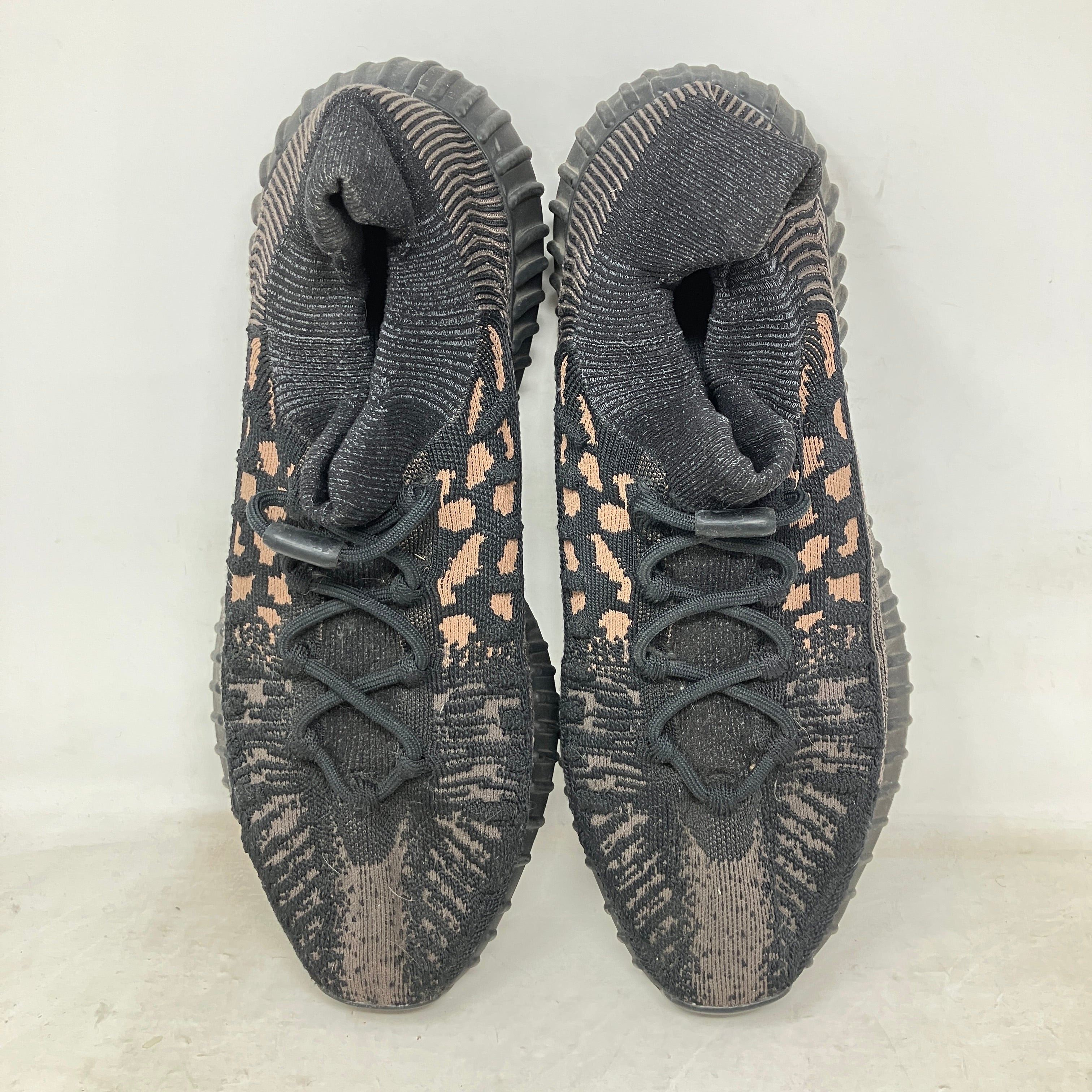 adidas Yeezy 350 V2 CMPCT Slate Carbon