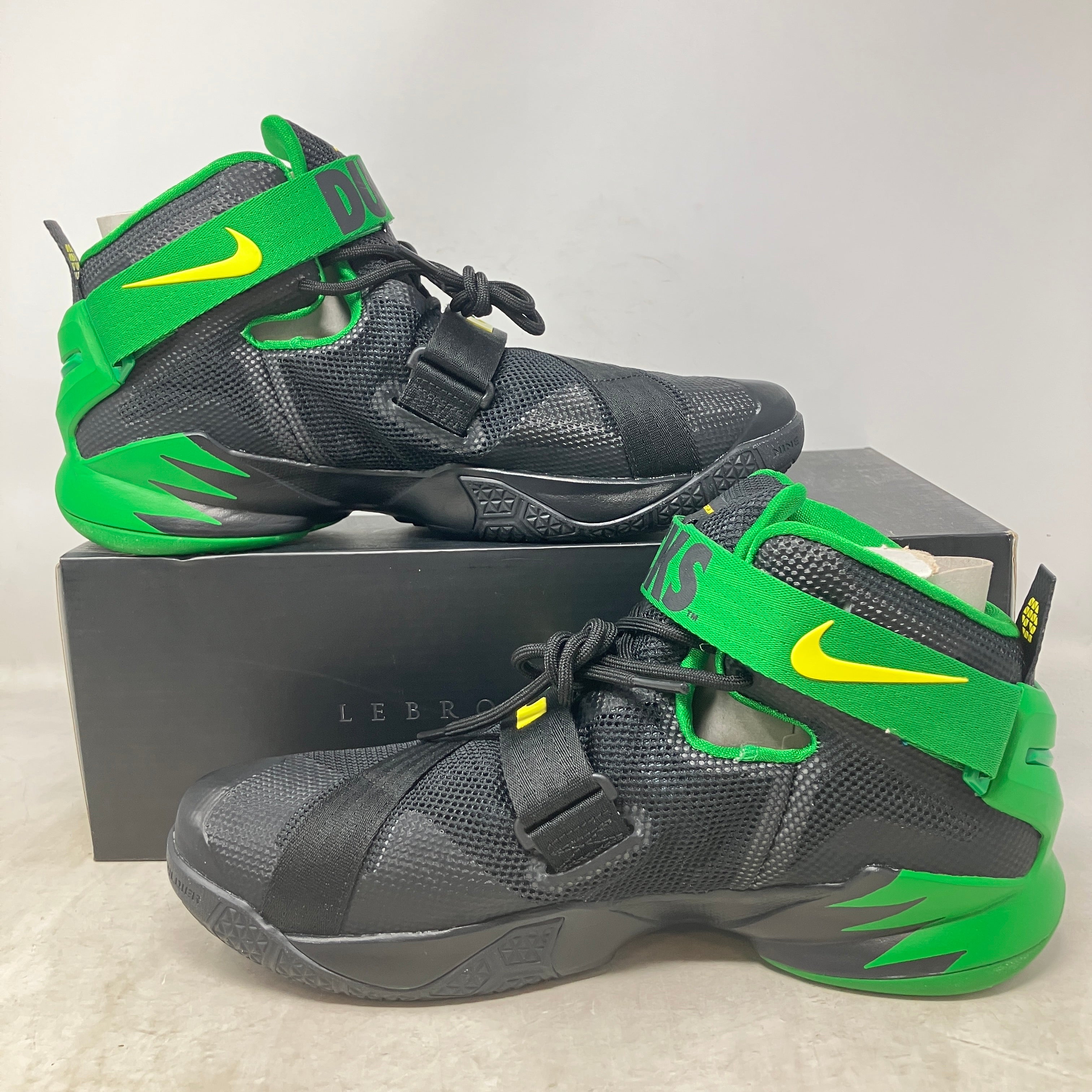Nike LeBron Zoom Soldier 9 Oregon