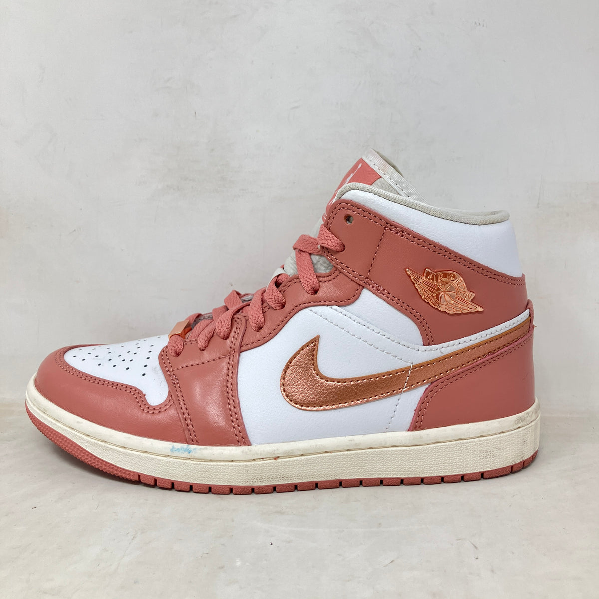 Jordan 1 Mid SE Red Stardust (Women's)