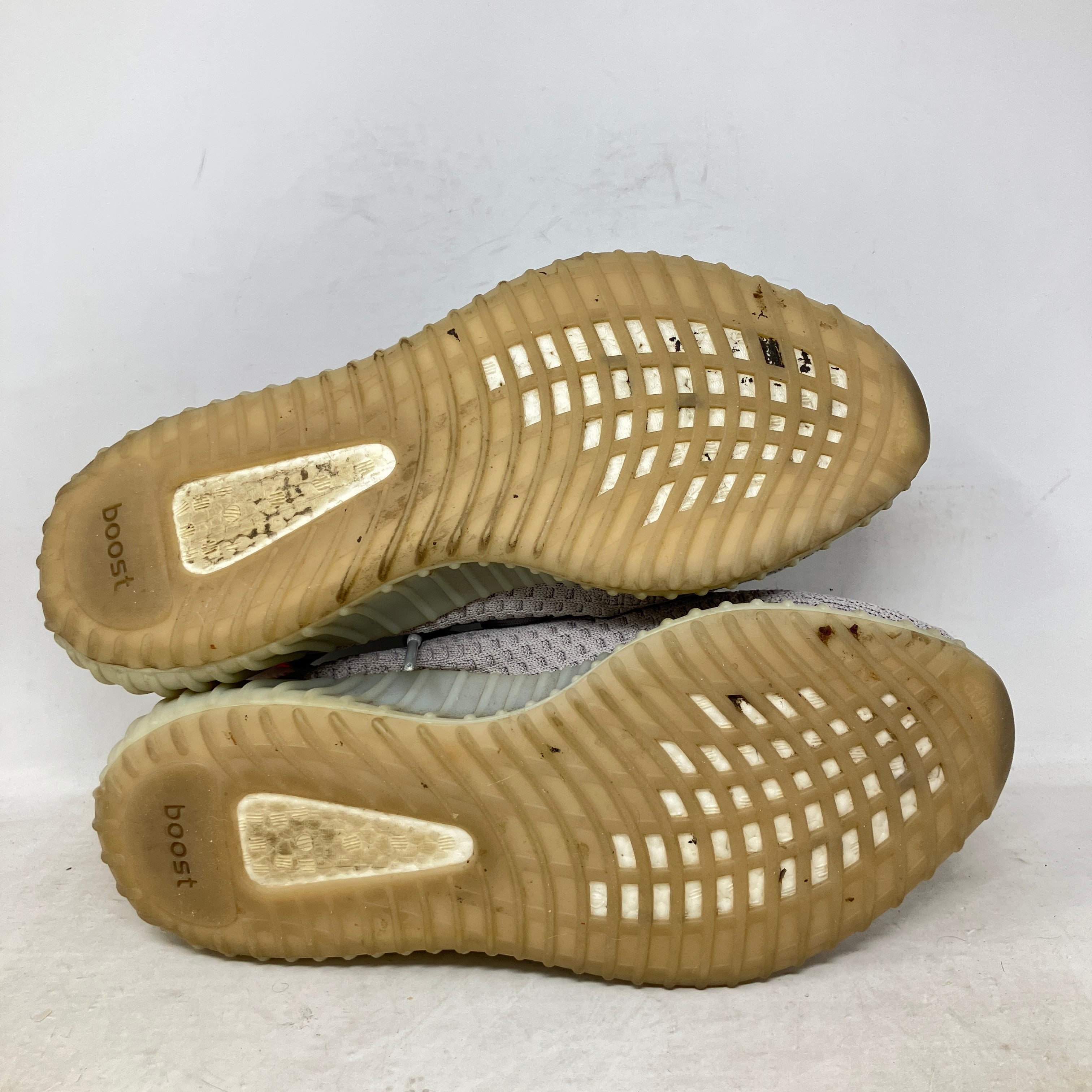 adidas Yeezy Boost 350 V2 Tail Light
