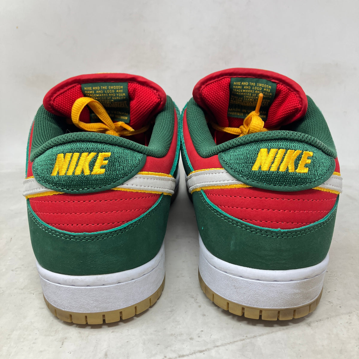 Nike SB Dunk Low Pro PRM Seattle Supersonics