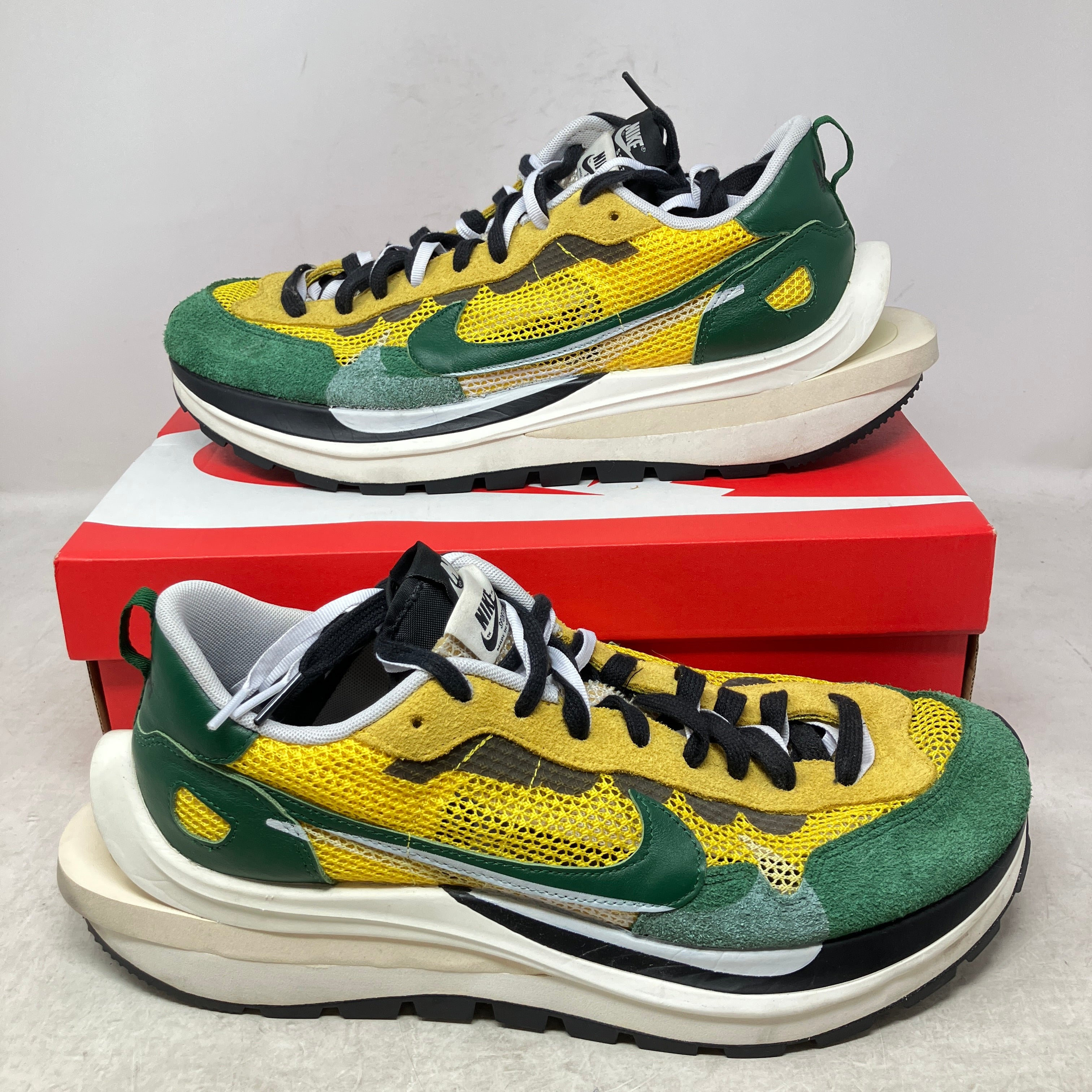 Nike Vaporwaffle sacai Tour Yellow Stadium Green