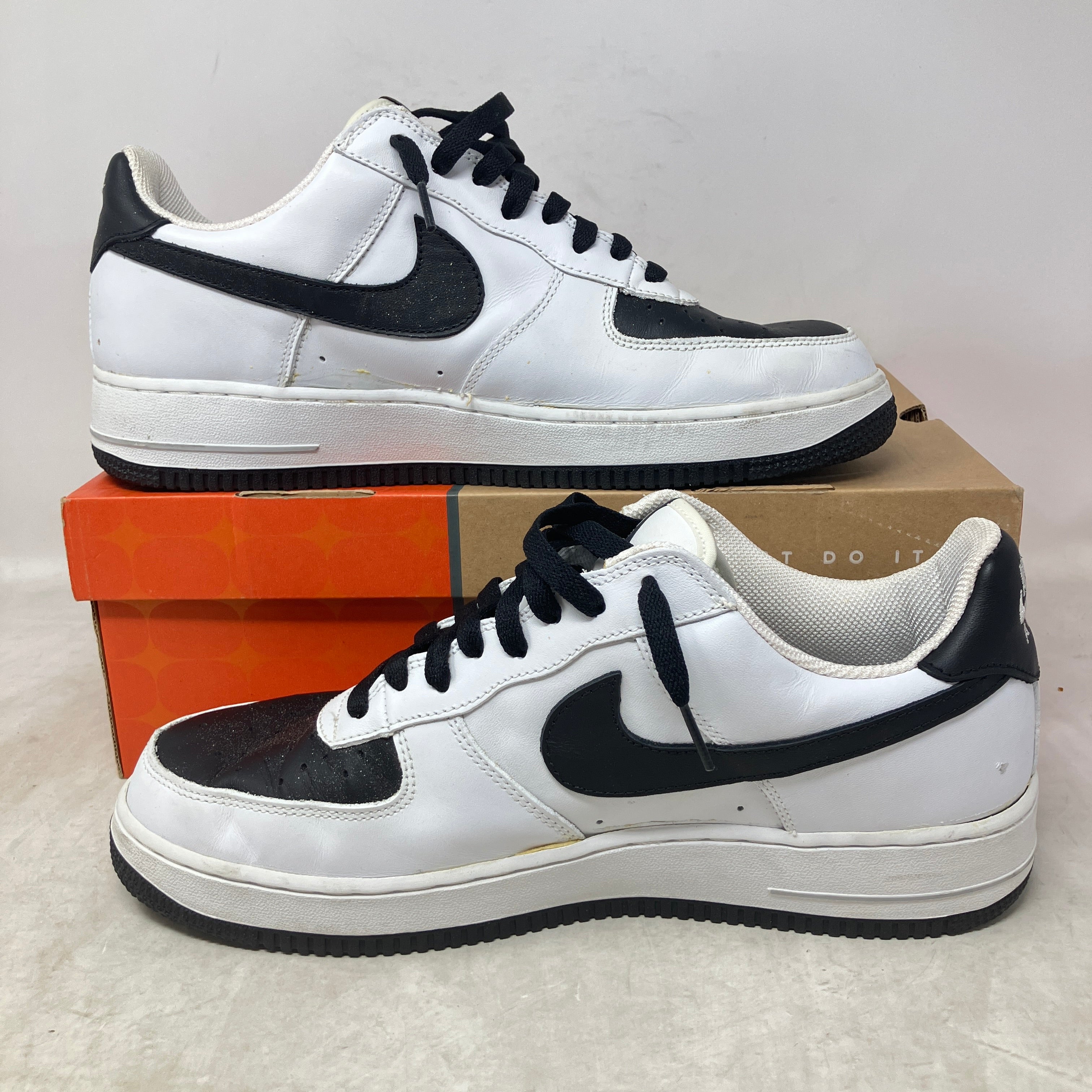 Nike Air Force 1 Black White (2004)