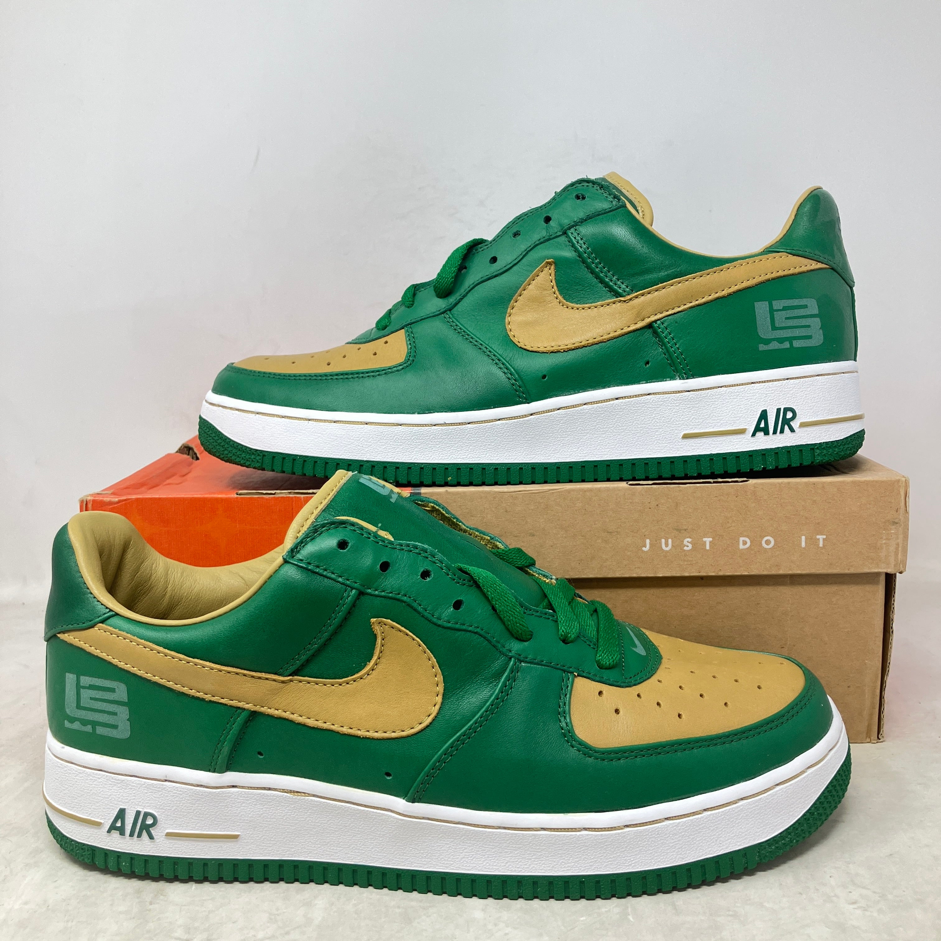 Nike Air Force 1 Low LeBron SVSM