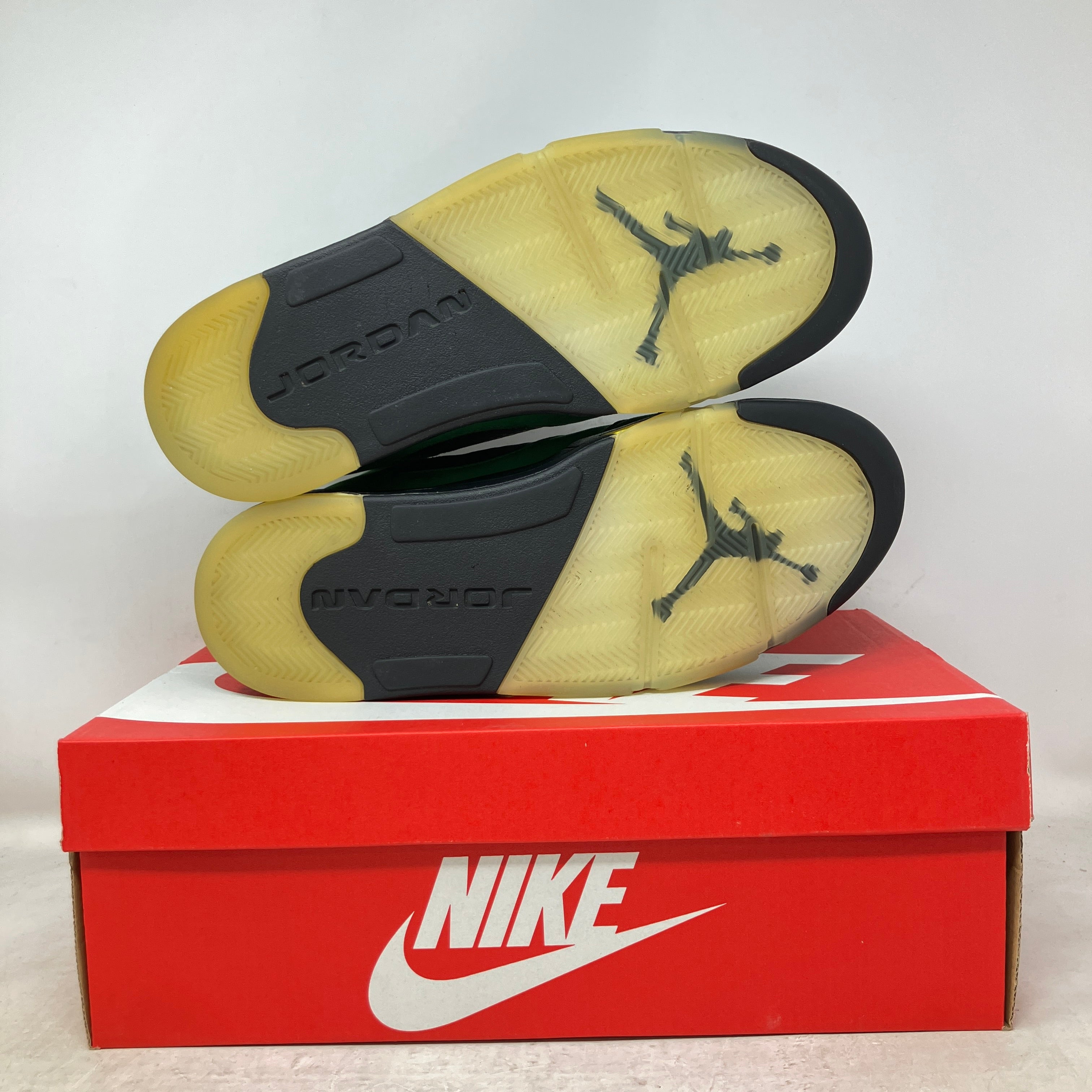 Jordan 5 Retro SE Oregon