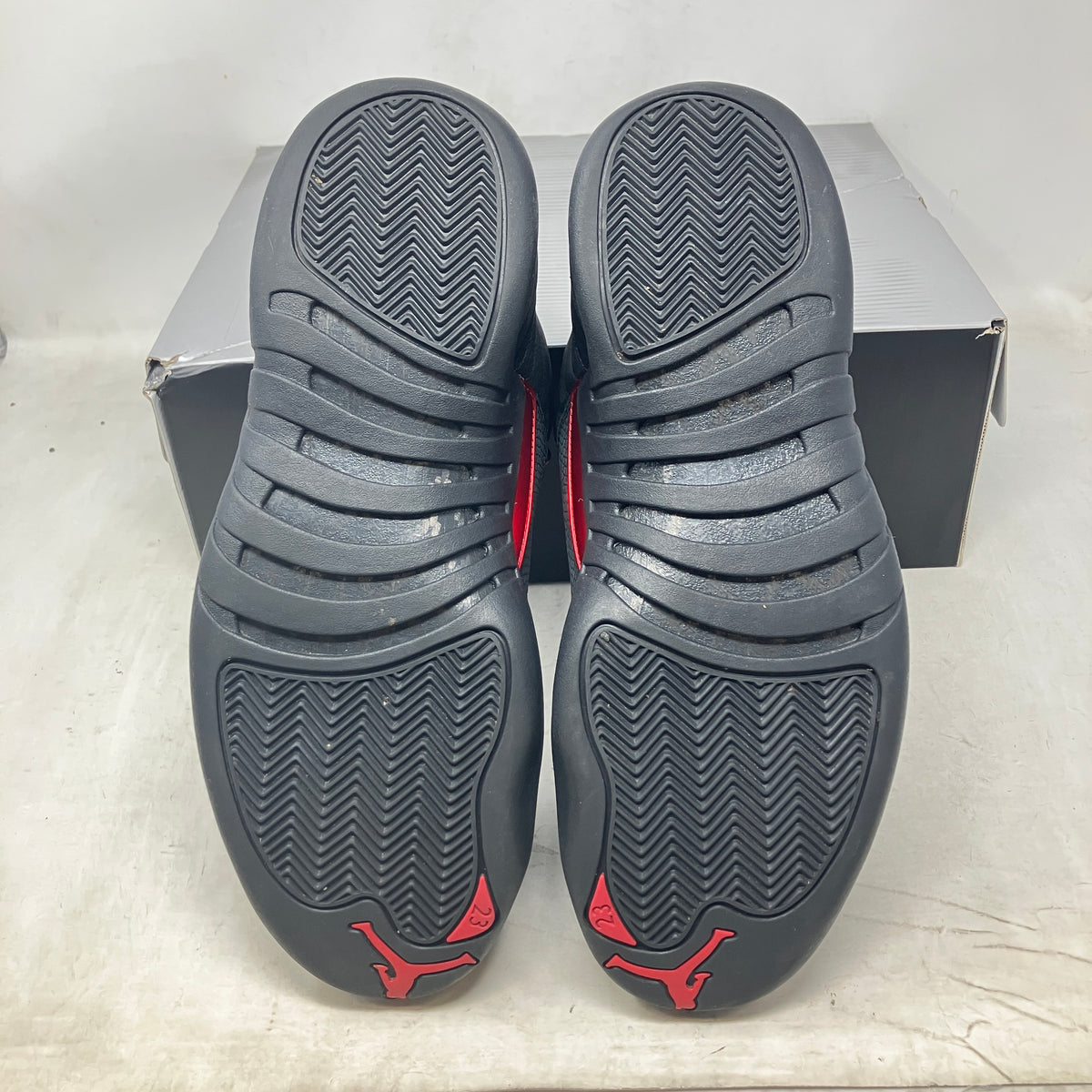 Jordan 12 Retro Bloodline