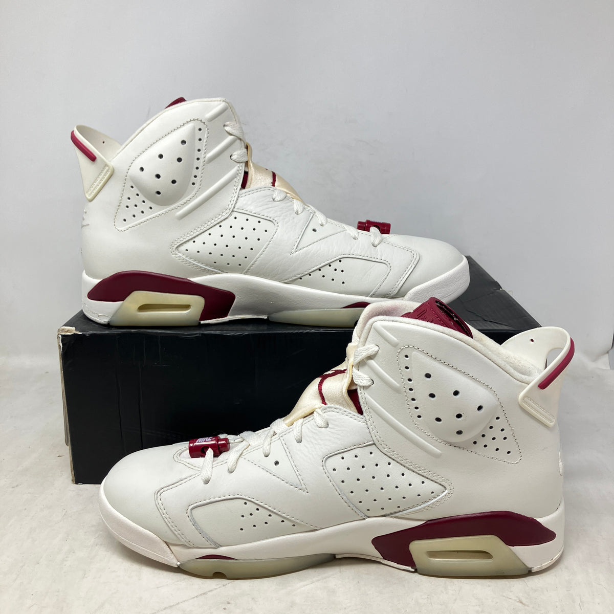 Jordan 6 Retro Maroon (2015)