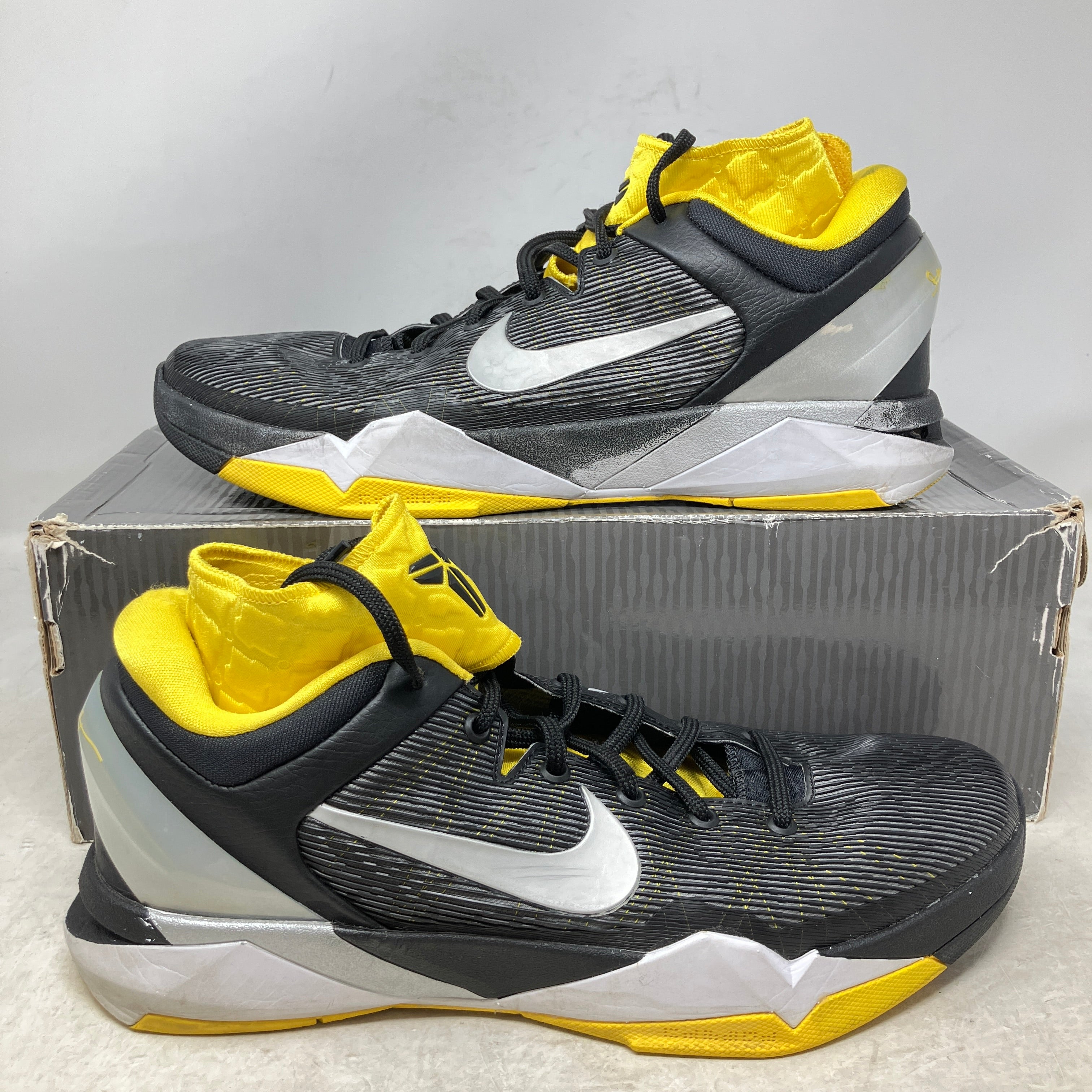 Nike Kobe 7 Black White Del Sol