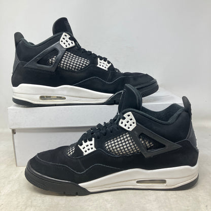 Jordan 4 Retro White Thunder