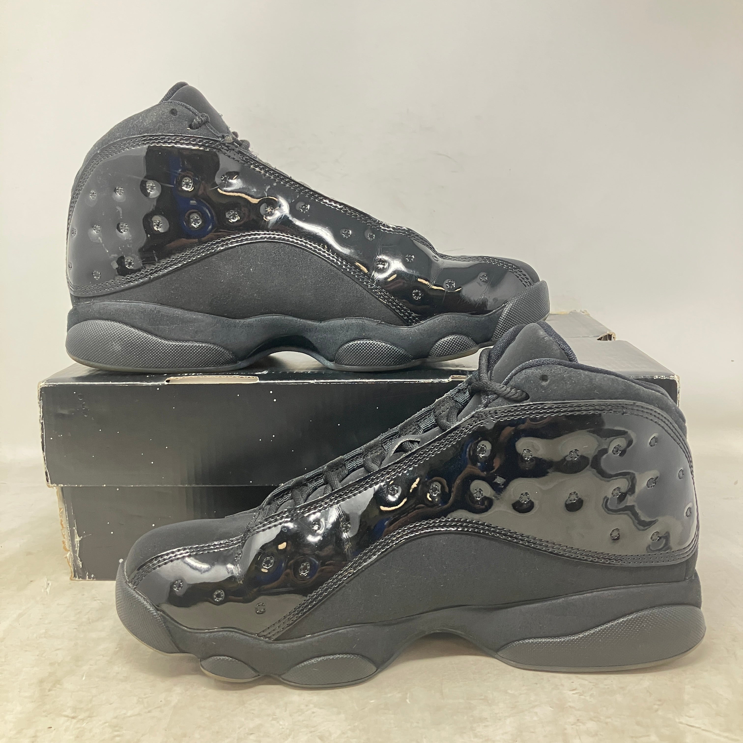 Jordan 13 Retro Cap and Gown