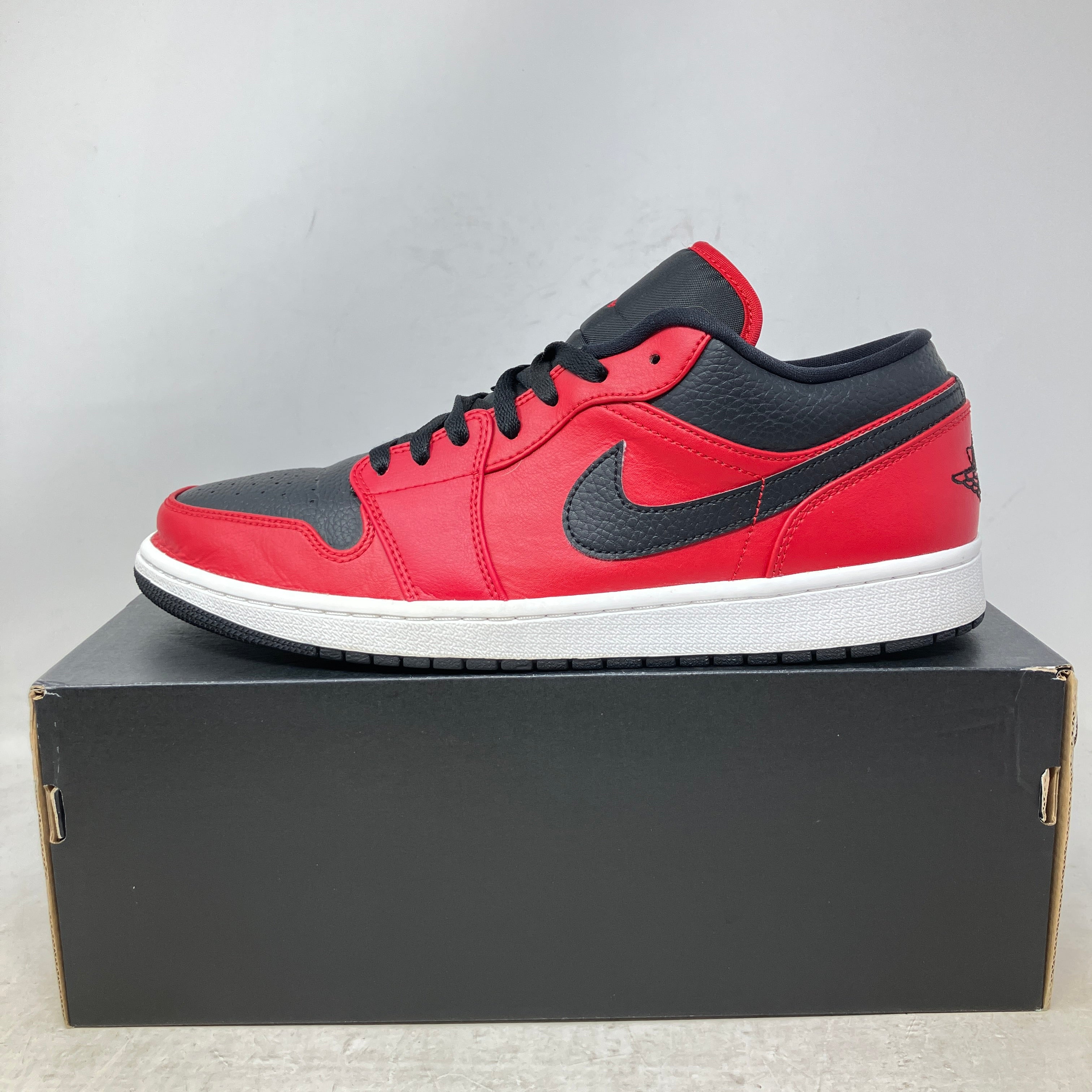 Jordan 1 Low Reverse Bred Pebbled Swoosh