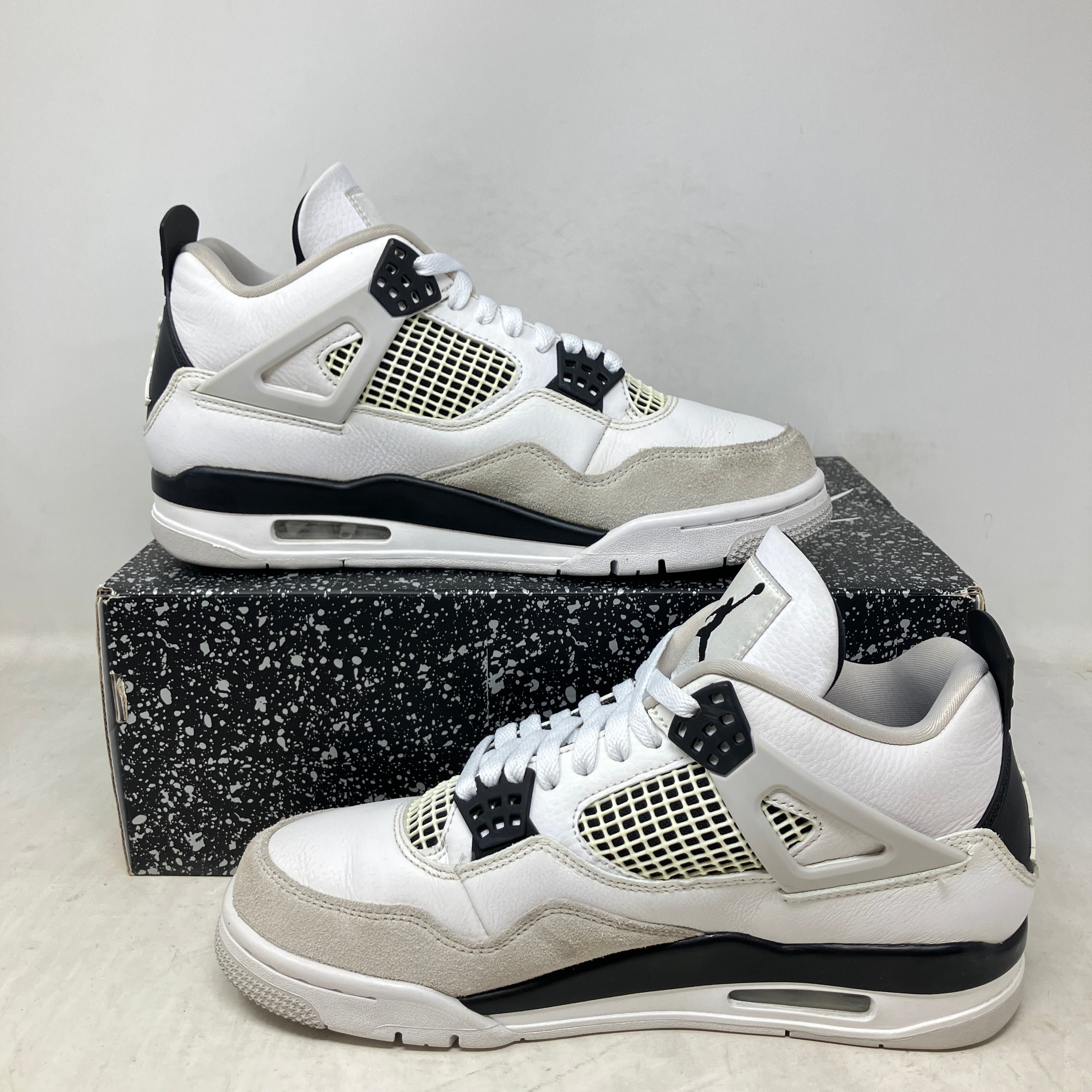 Jordan 4 Retro Military Black