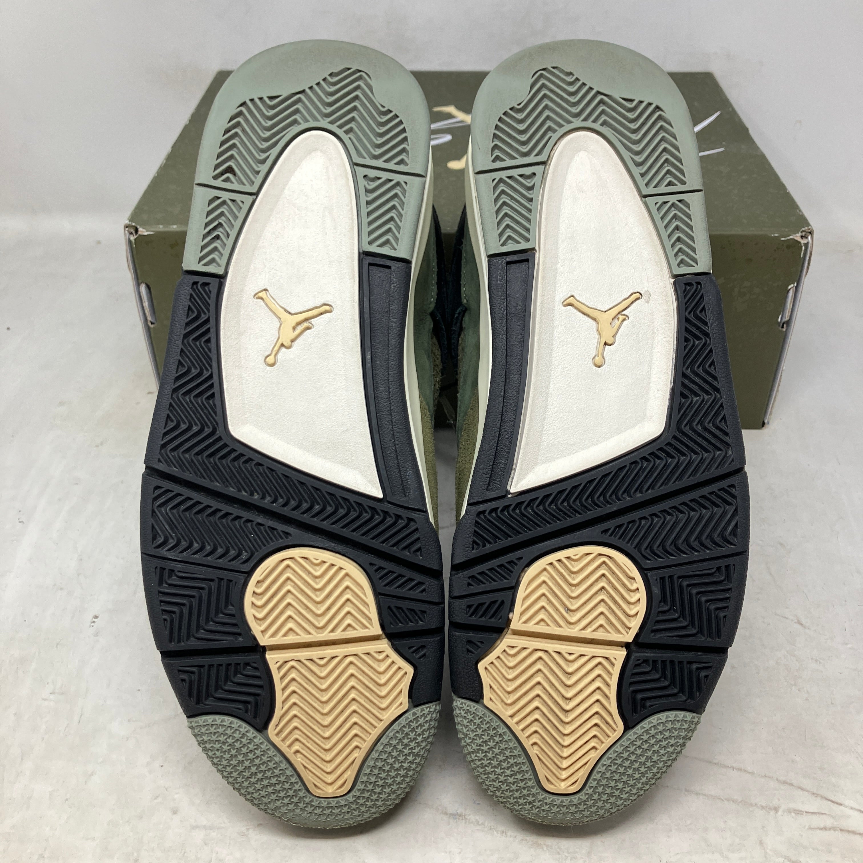 Jordan 4 Retro SE Craft Medium Olive