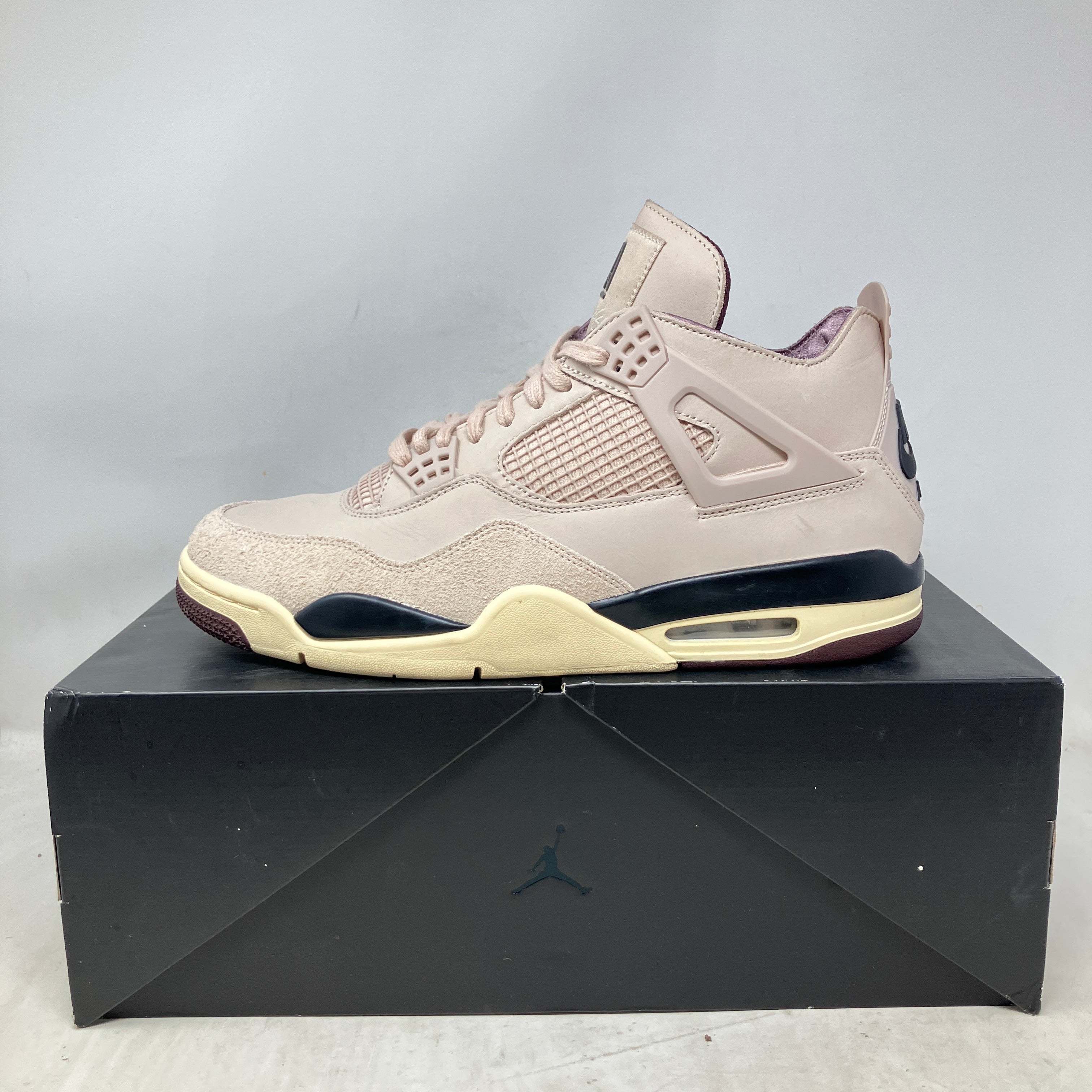 Jordan 4 Retro OG SP A Ma Maniére While You Were Sleeping (Women's)