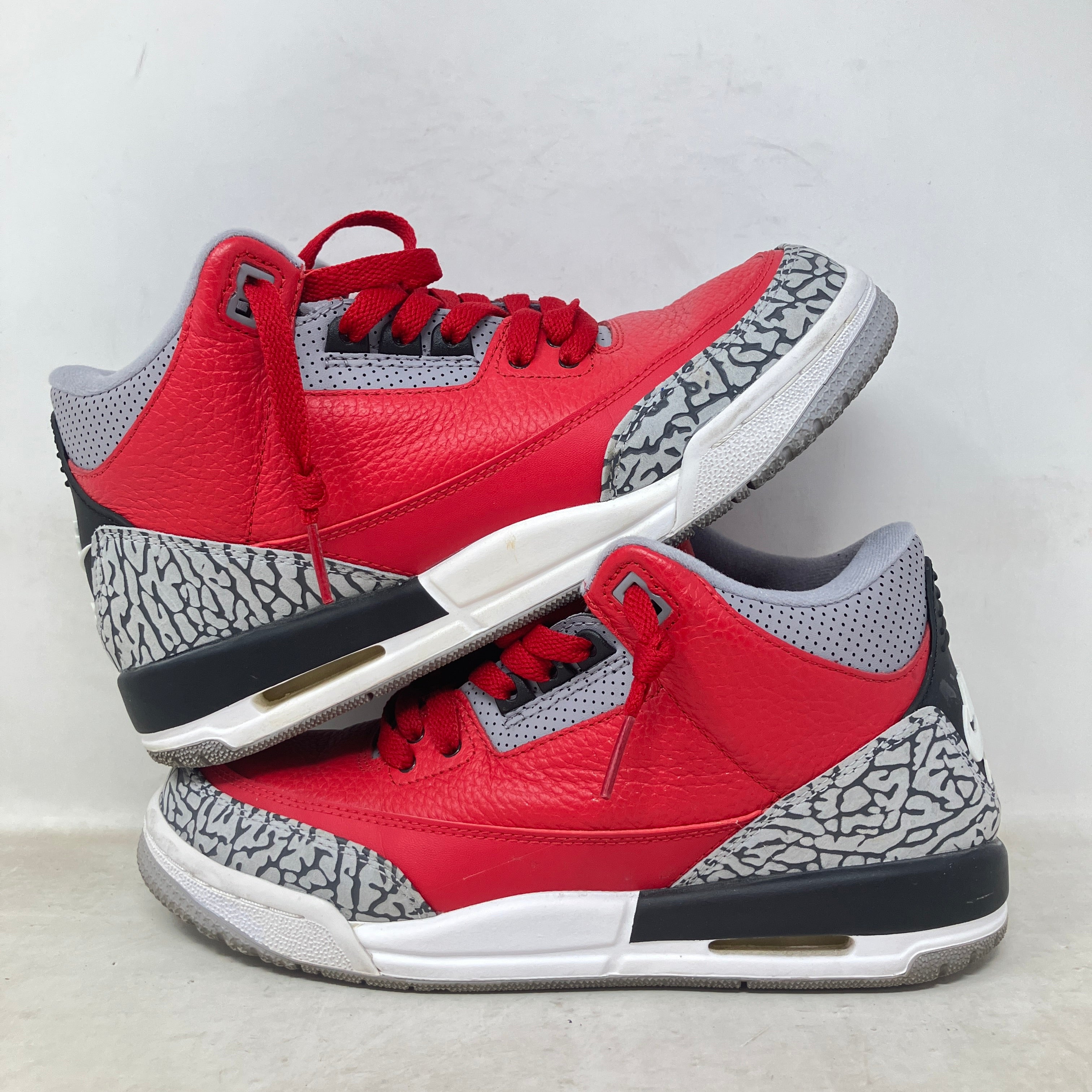 Jordan 3 Retro SE Fire Red (GS)