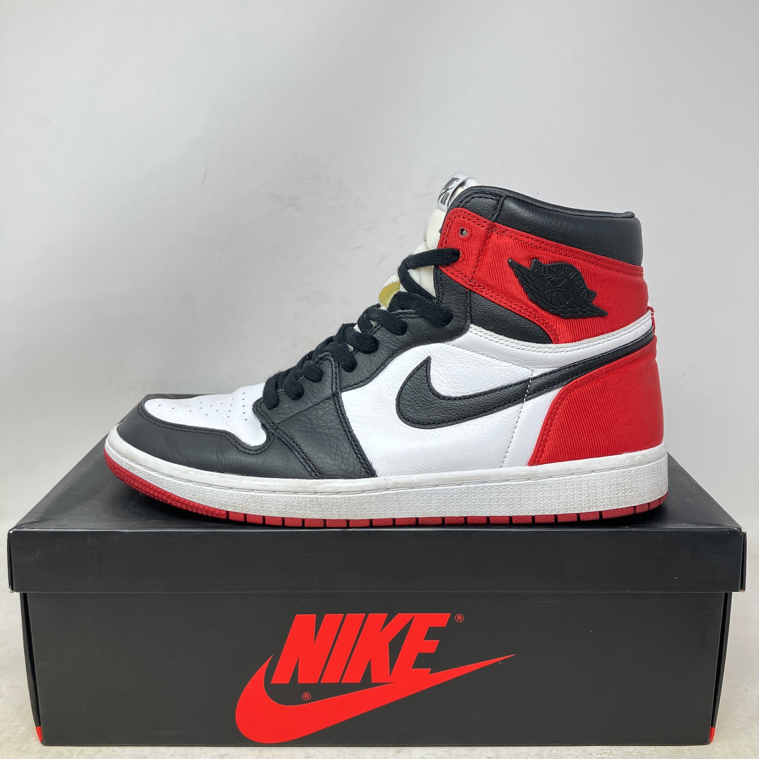 Jordan 1 Retro High Satin Black Toe (Women's)