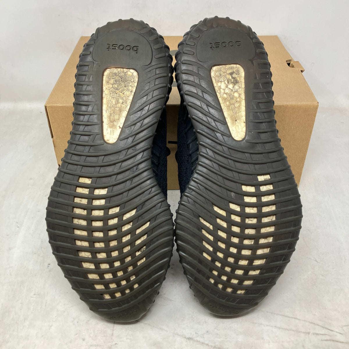 adidas Yeezy Boost 350 V2 Black Red