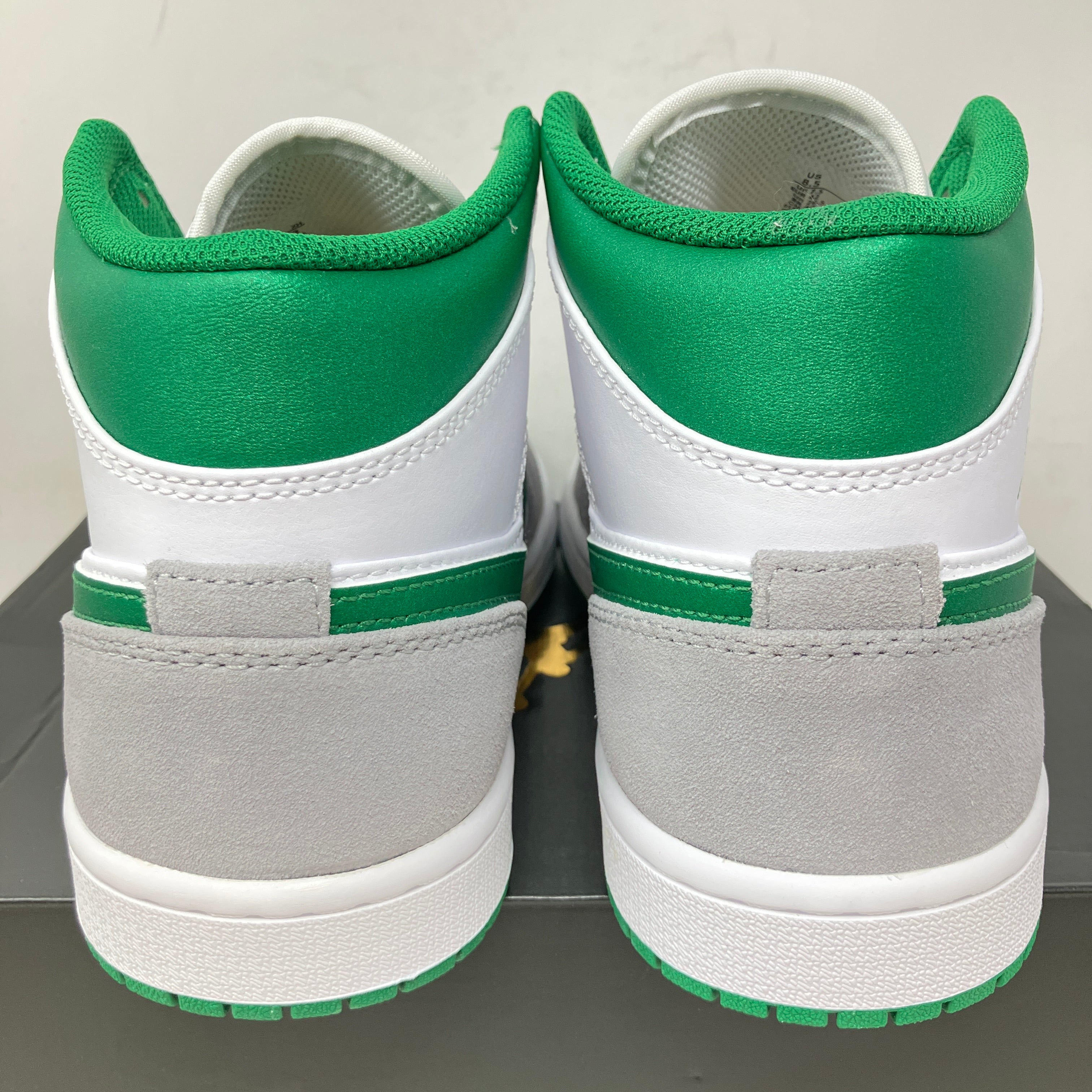 Jordan 1 Mid SE Grey Green