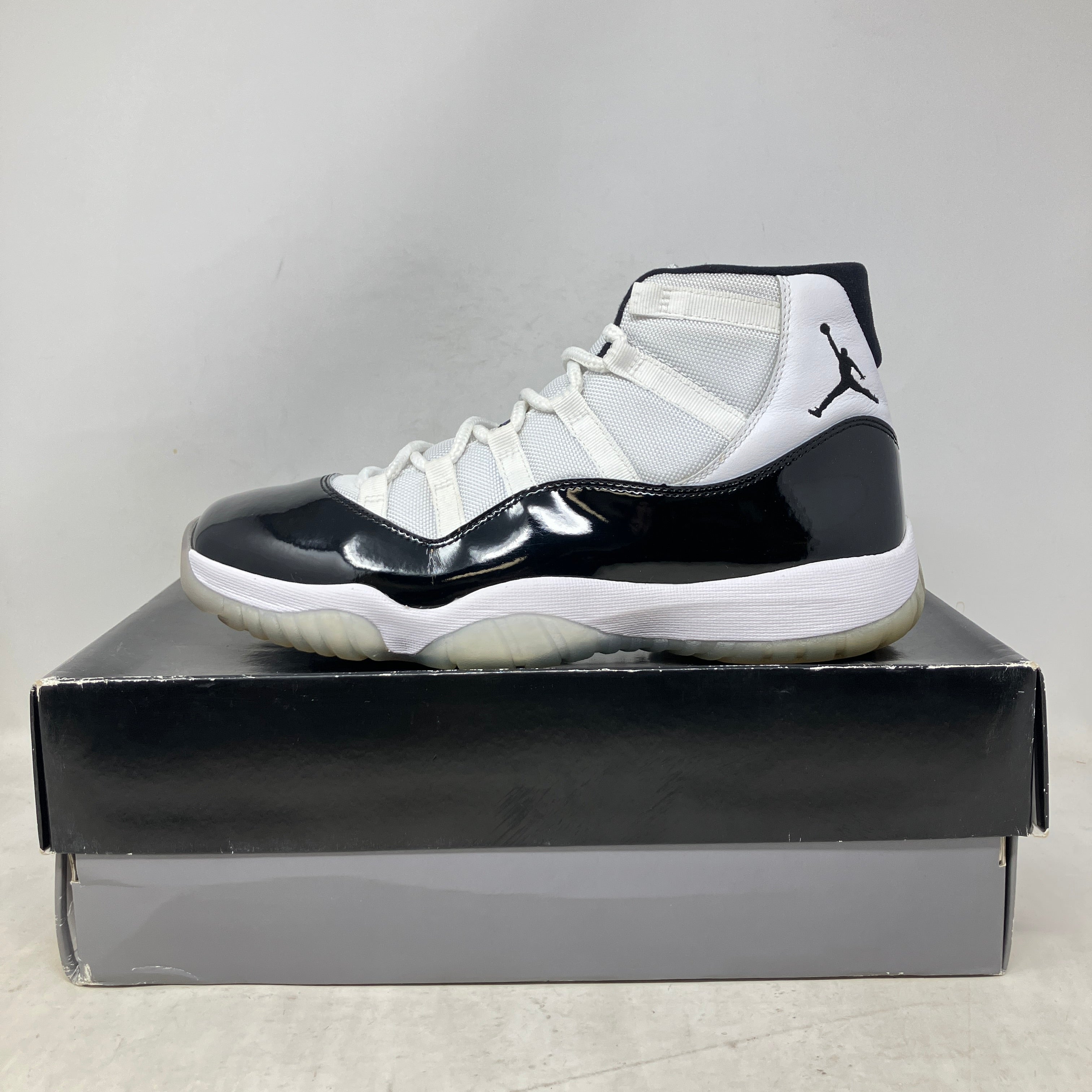 Jordan 11 Retro Concord (2018)