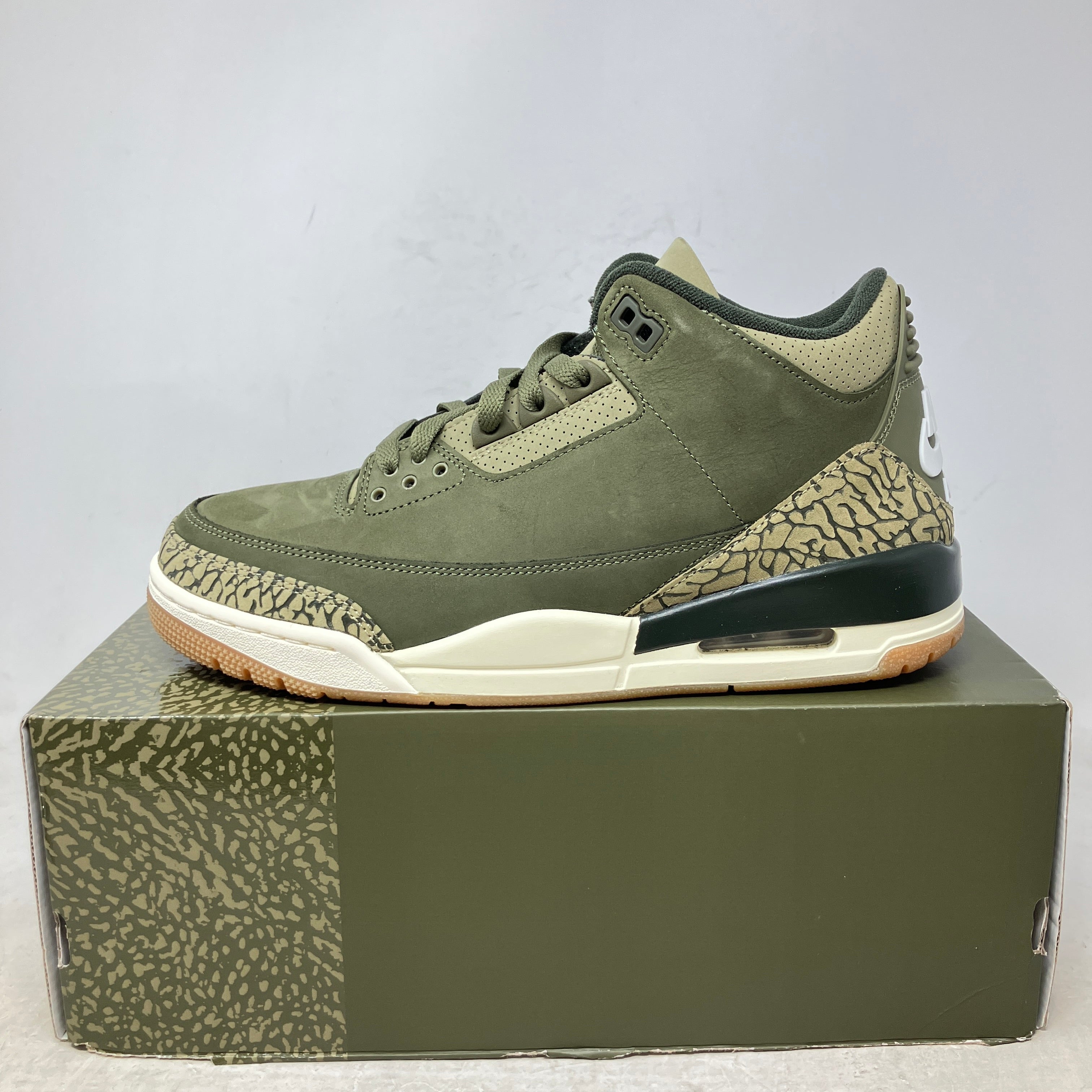 Jordan 3 Retro Family Affair