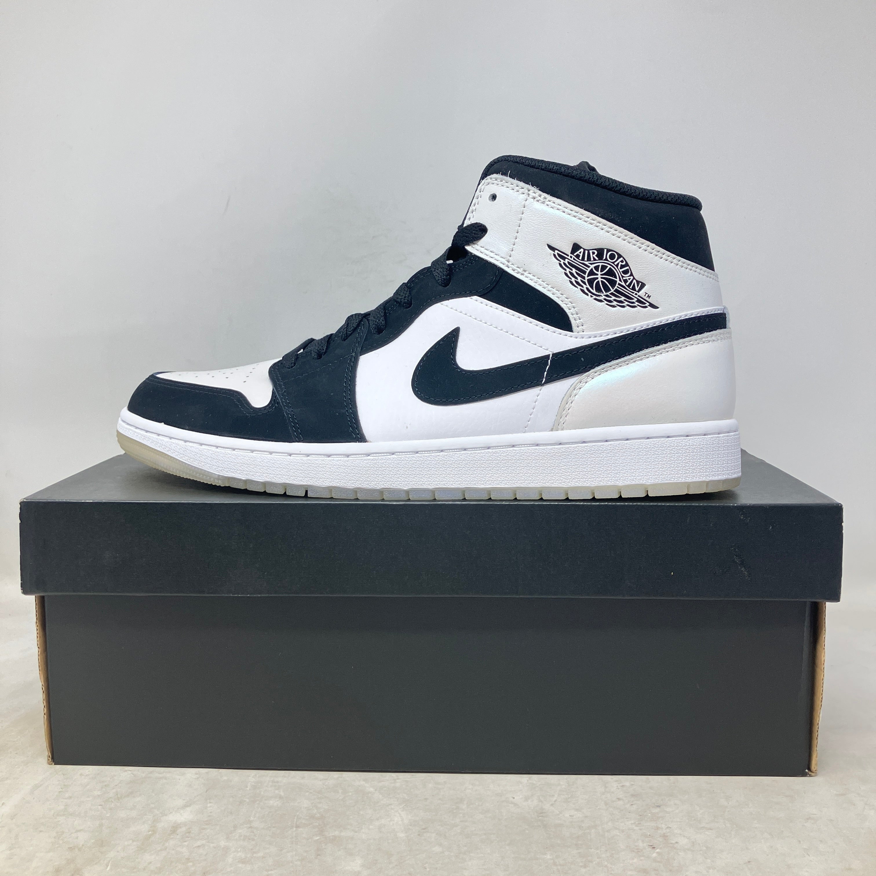 Jordan 1 Mid Diamond Shorts