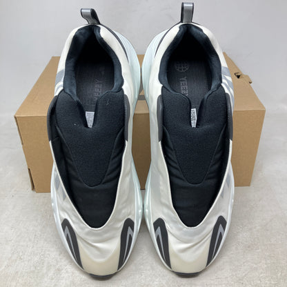 adidas Yeezy Boost 700 MNVN Laceless Analog