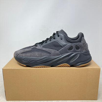 adidas Yeezy Boost 700 Utility Black