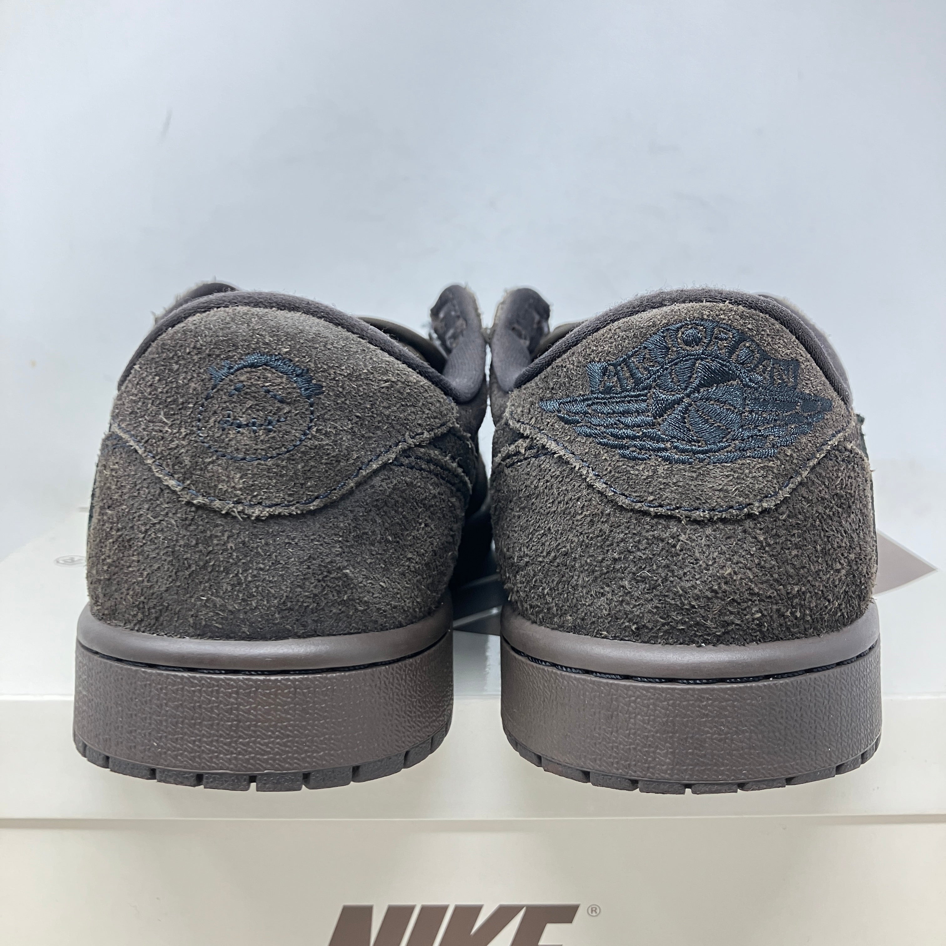 Jordan 1 Retro Low OG SP Travis Scott Velvet Brown