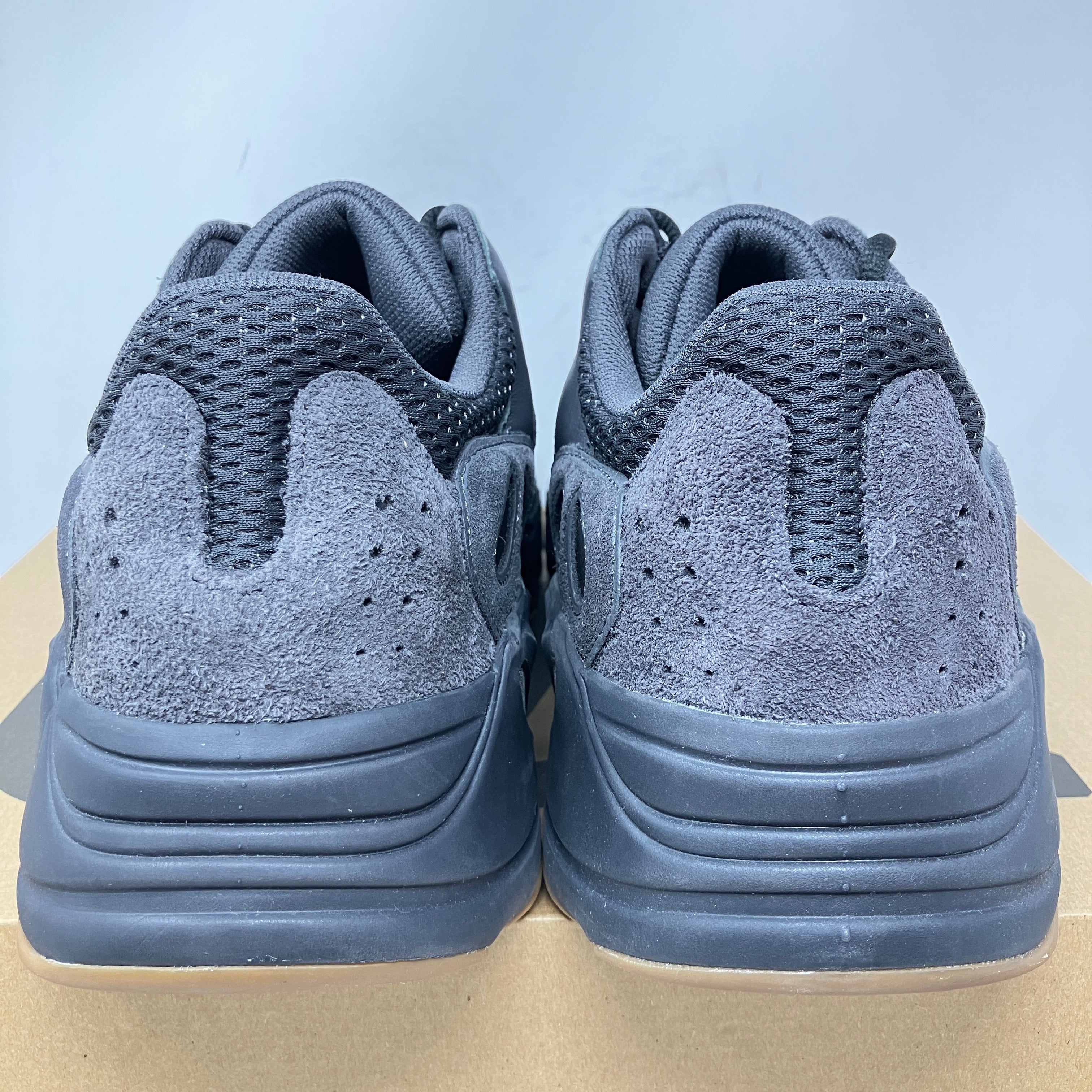 adidas Yeezy Boost 700 Utility Black