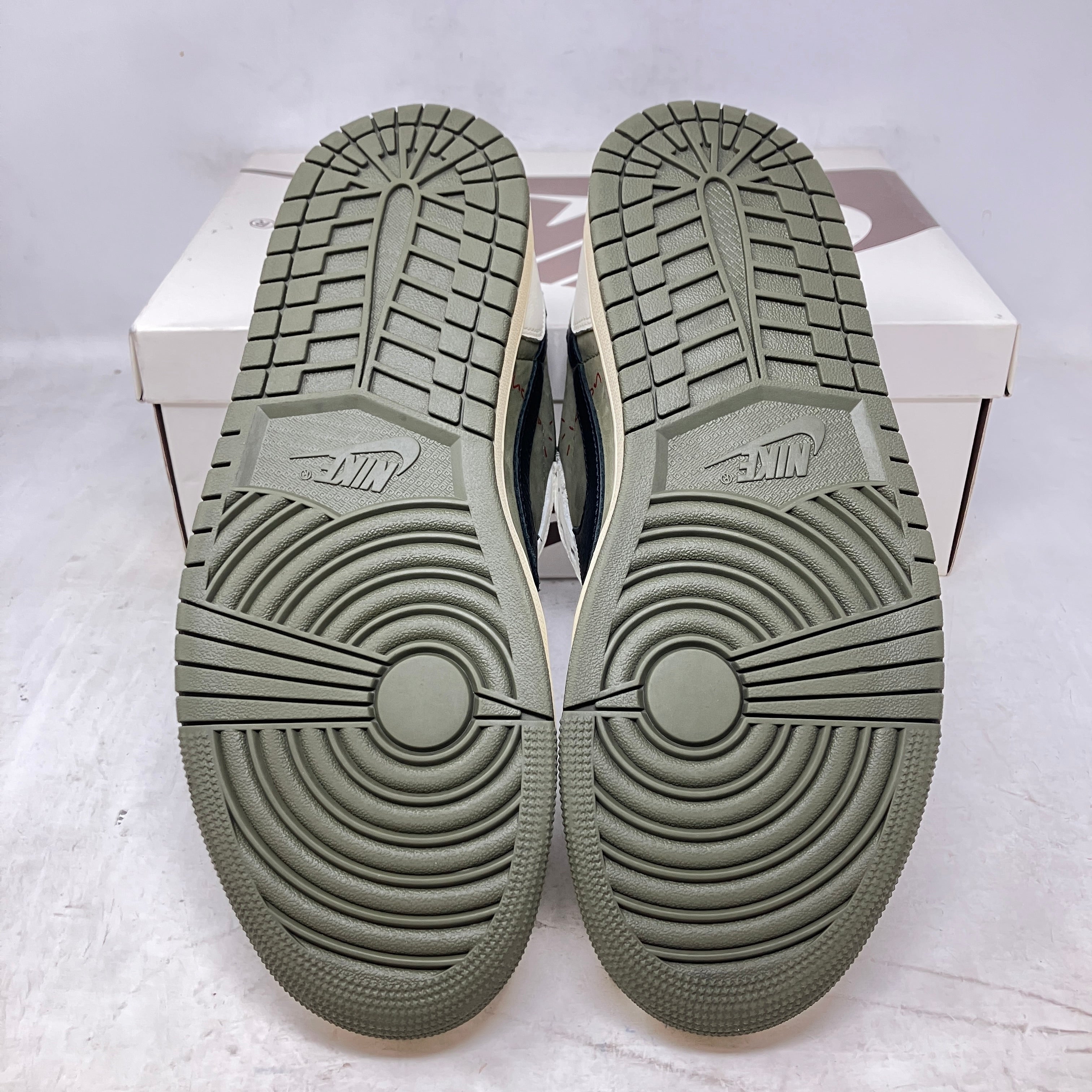 Jordan 1 Retro Low OG SP Travis Scott Medium Olive