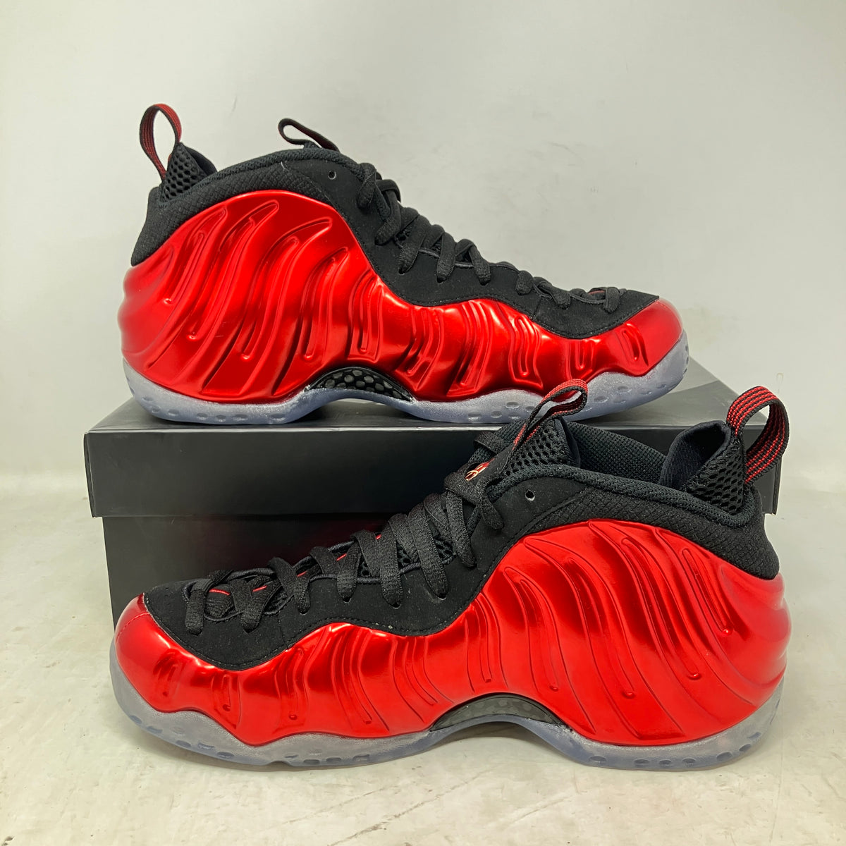 Nike Air Foamposite One Metallic Red (2017)
