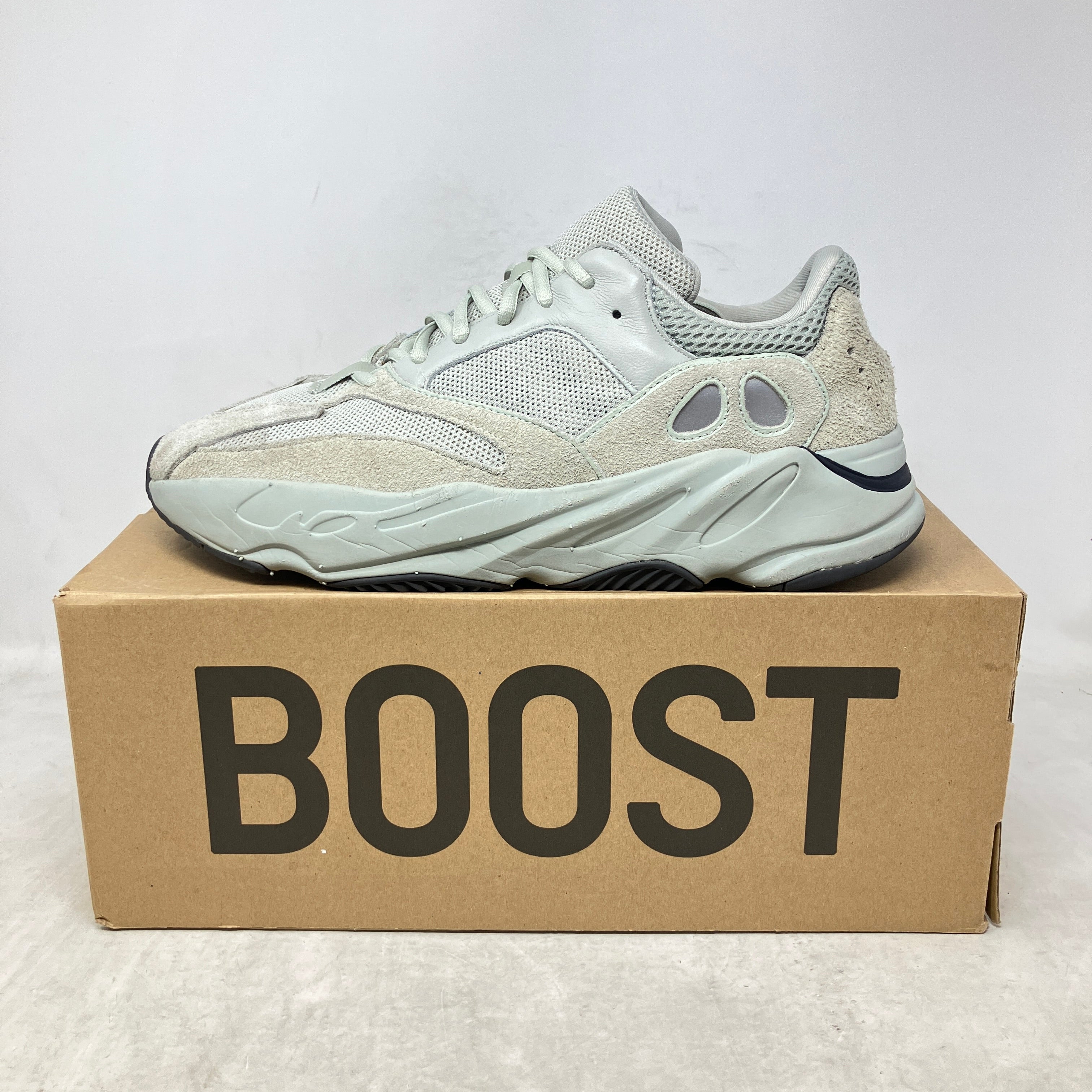 adidas Yeezy Boost 700 Salt